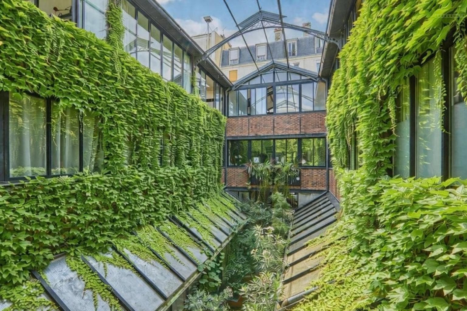 BASTILLE - VOLTAIRE - 5 PIECES 130 M2 - TERRASSE