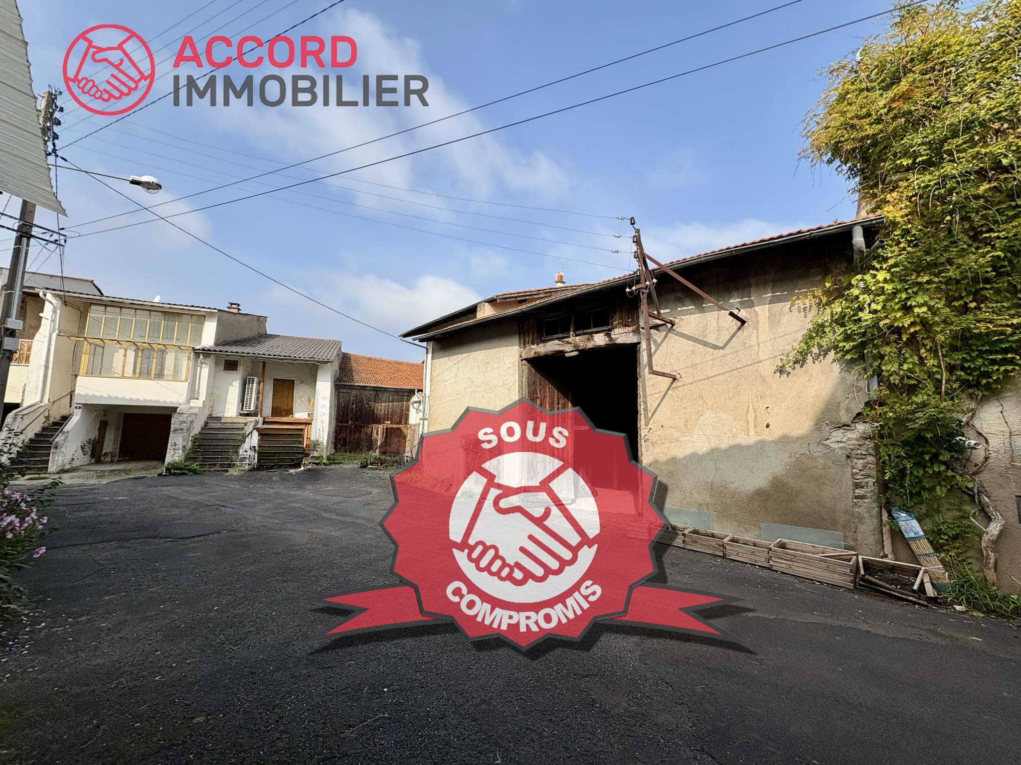 LEMPDES / CENTRE-VILLE / GRANGE DE 100 m2 / CUVAGE