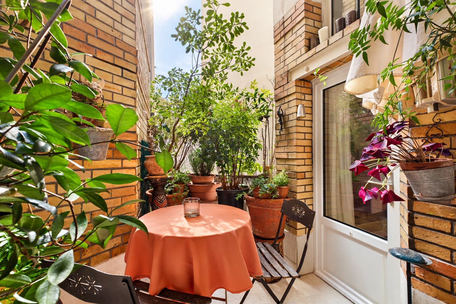 5/6 PIECES - COEUR DE VILLE - CHARME ANCIEN