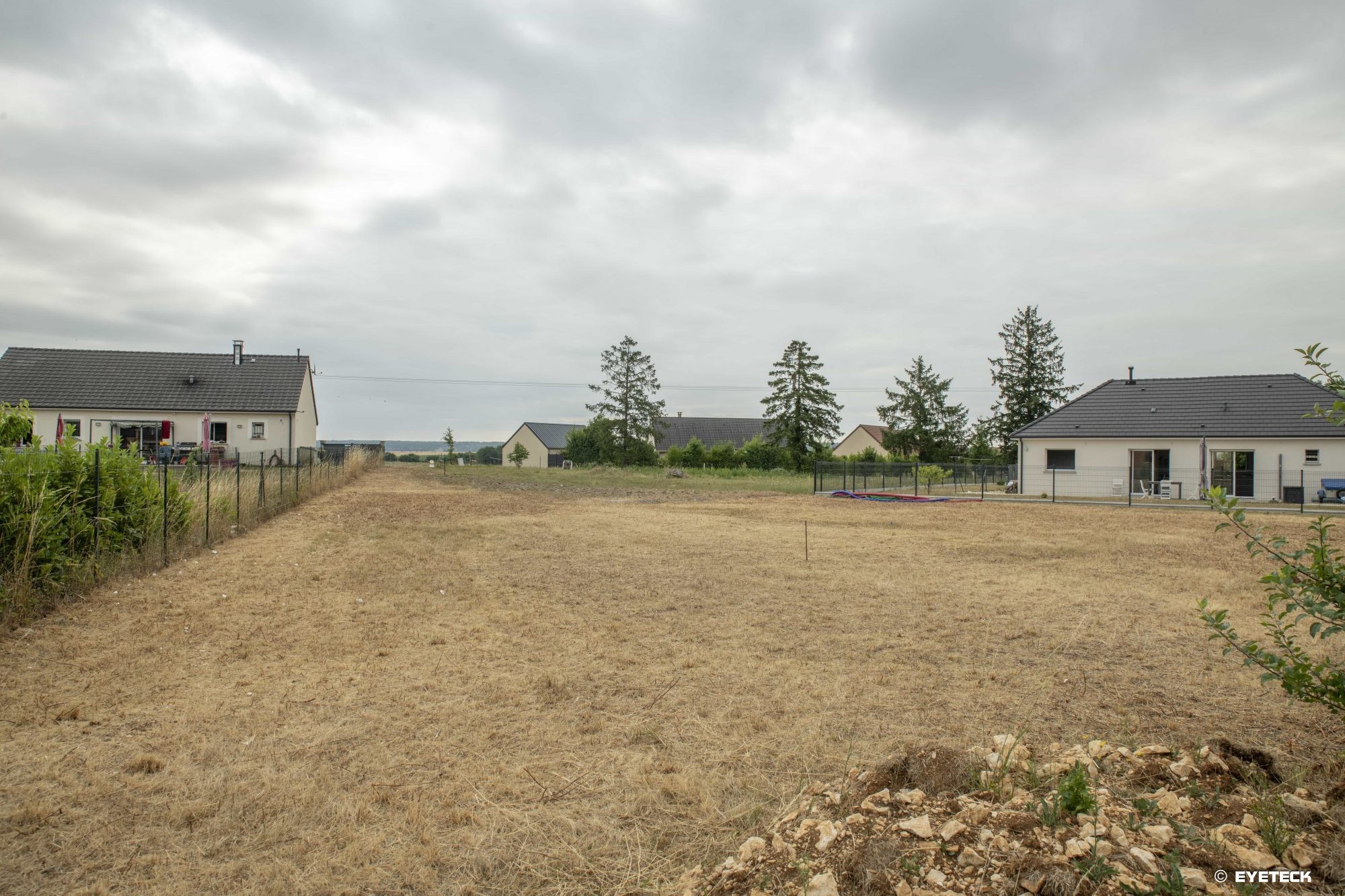 dpt cher (18), à vendre BRECY, terrain construtible de 1309m2 — photo 8