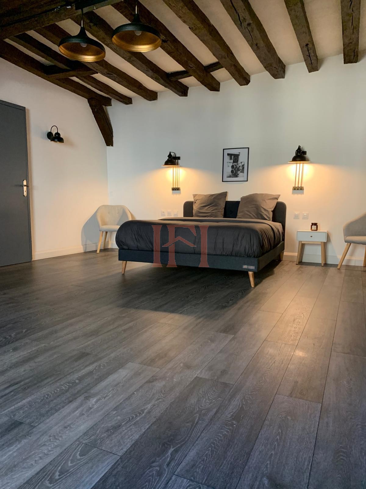 ENSEMBLE IMMOBILIER DE CARACTERE - A FORT POTENTIEL, SECTEUR LUNAY — photo 7