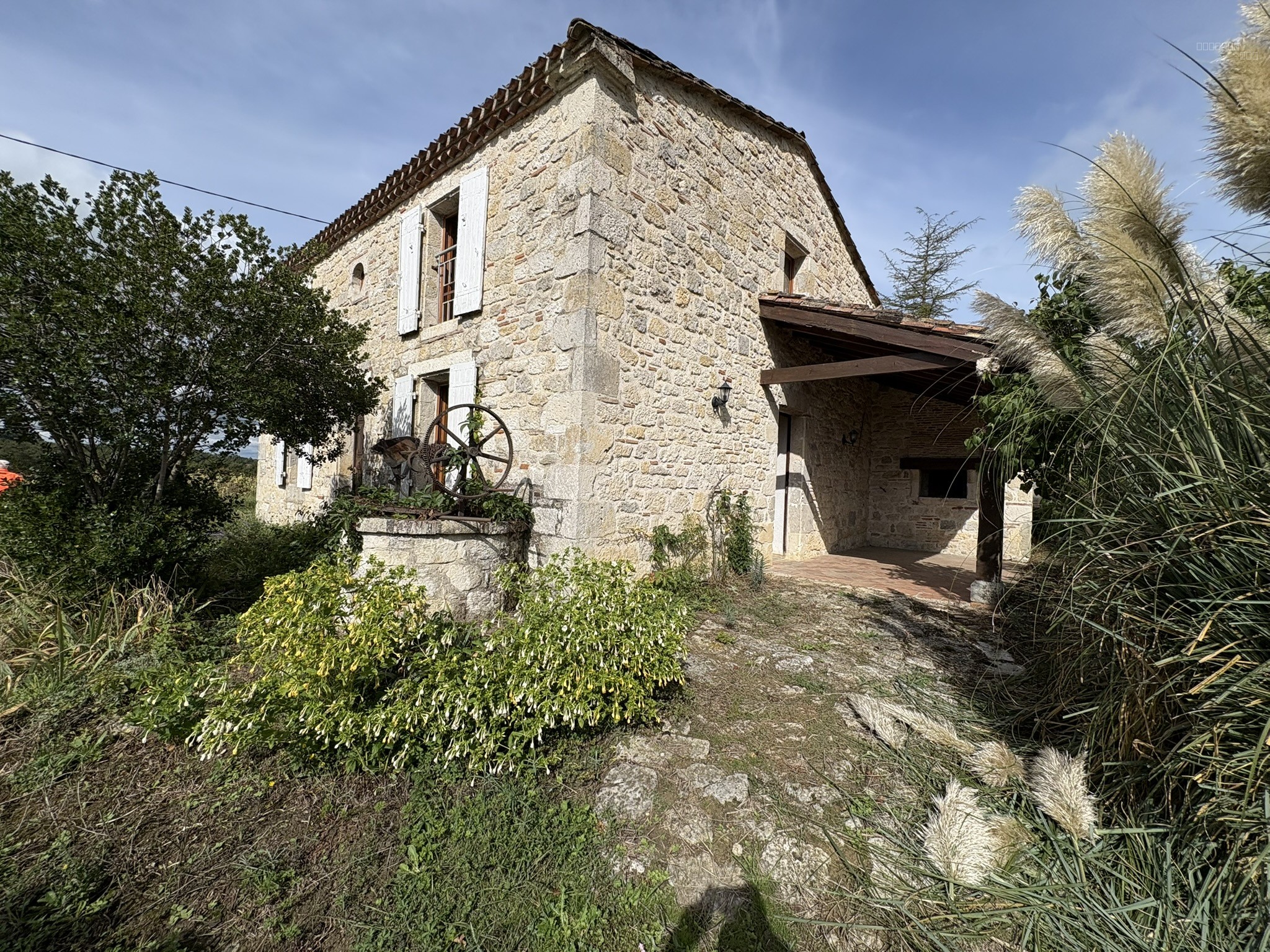 Maison à vendre à Laugnac, 125 m², 4 pièces – photo 1 sur 12