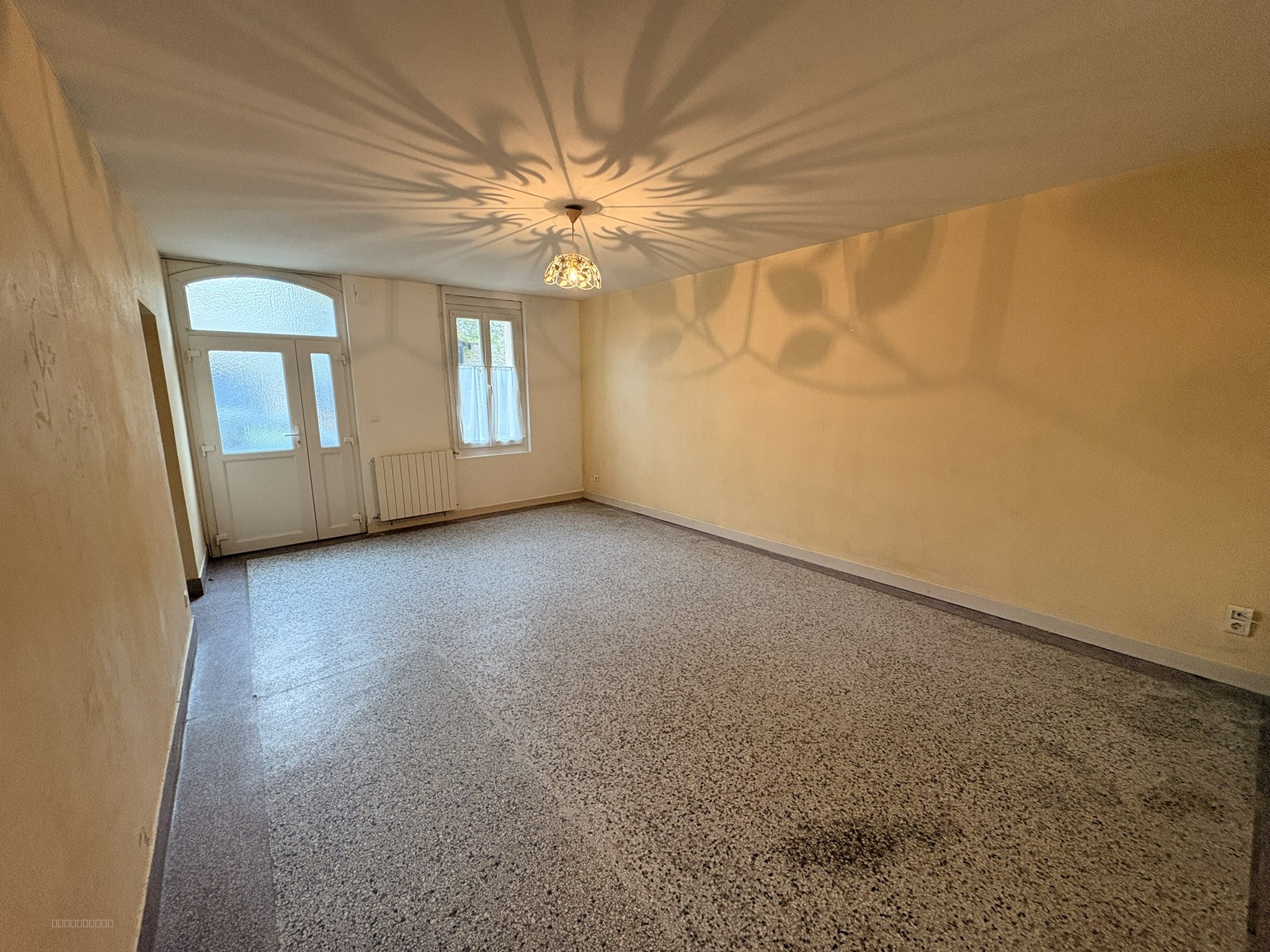 Bien immobilier à vendre à Colayrac st cirq, 118 m², 5 pièces – photo 2 sur 10