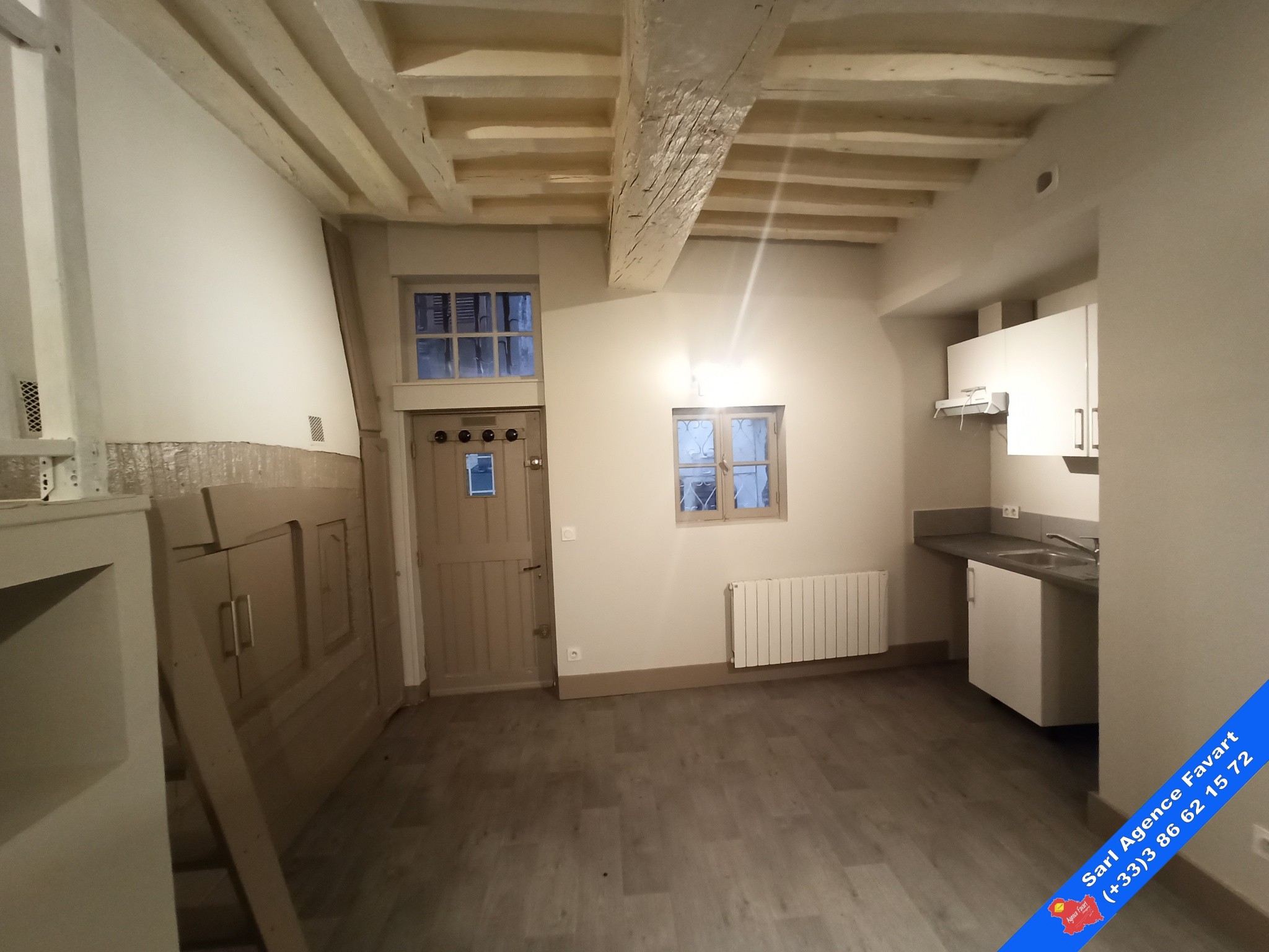 Studio à vendre à Joigny, 19,54 m², 1 pièce – photo 1 sur 6