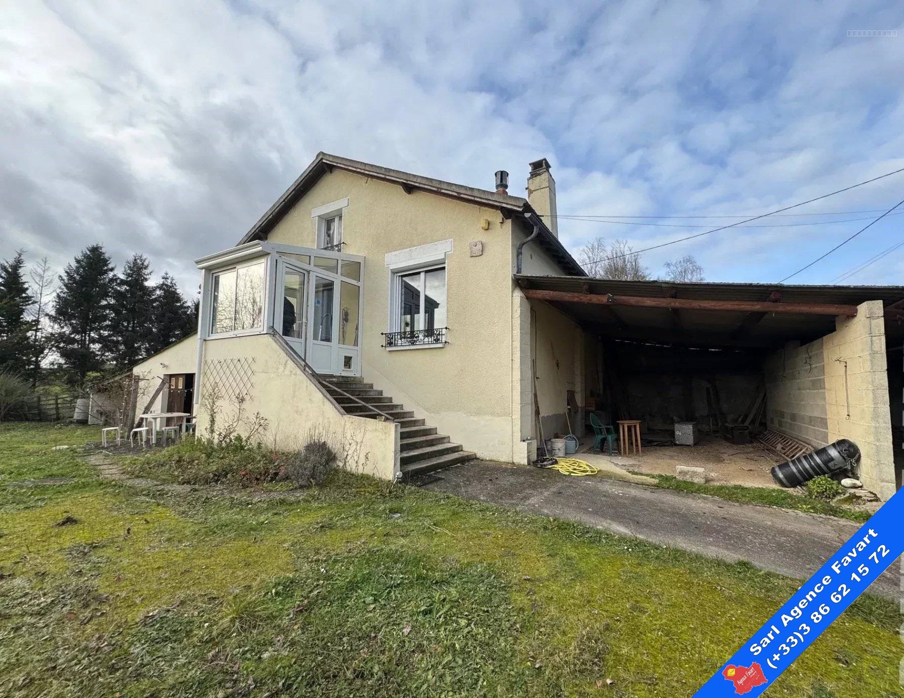 Maison à vendre à La celle st cyr, 71,39 m², 3 pièces – photo 1 sur 8