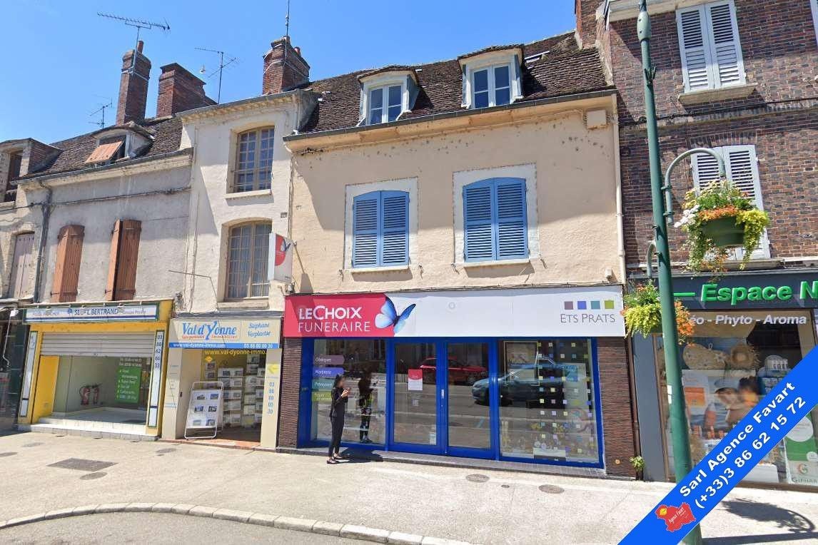 Immeuble à vendre à Joigny, 96 m² – photo 1 sur 12