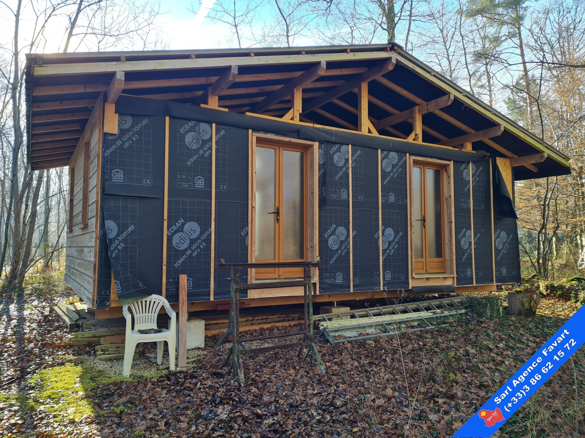 Chalet en bois à finir d’aménager   Environnement calme et boisé — photo 3