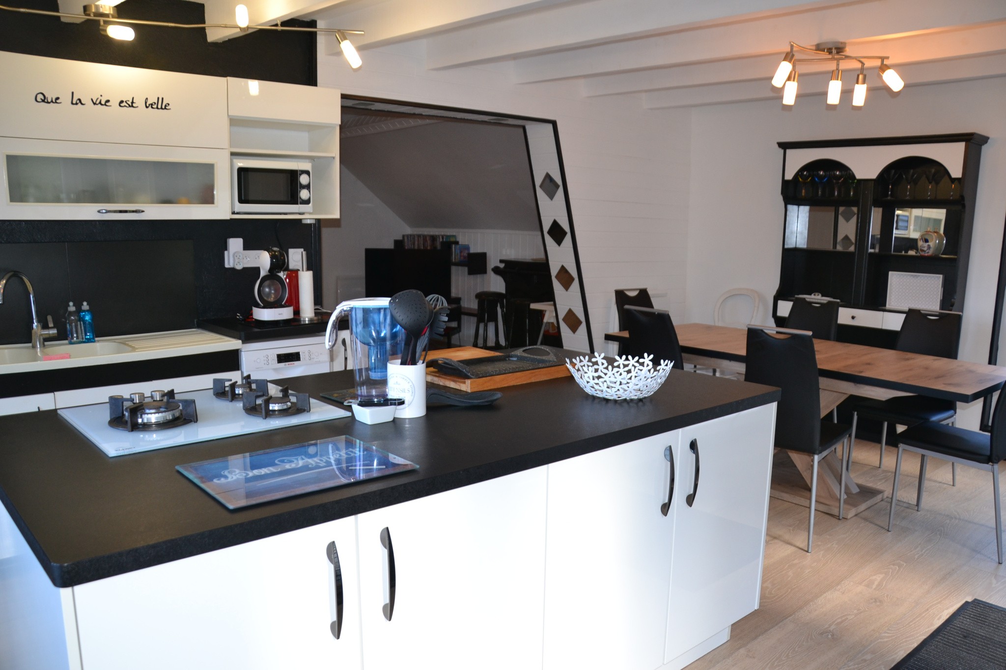 Maison à vendre à La bourboule, 136 m², 8 pièces – photo 3 sur 20