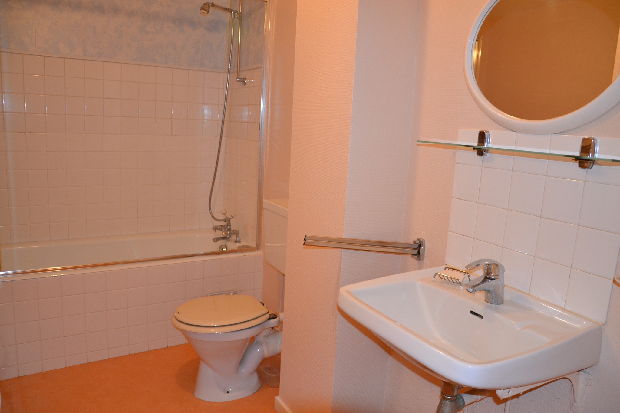 Beau T2 rénové de 29 m2 avec balcon et belle vue dégagée — photo 8