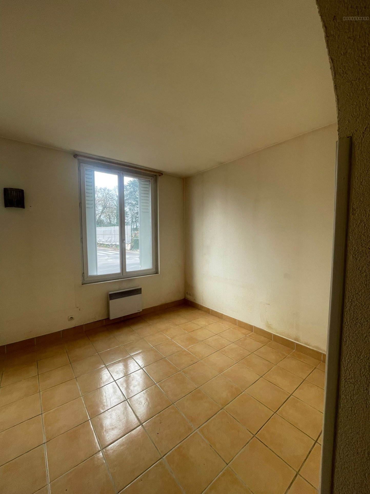 Studio à vendre à St jean de la ruelle, 27 m², 1 pièce – photo 3 sur 3