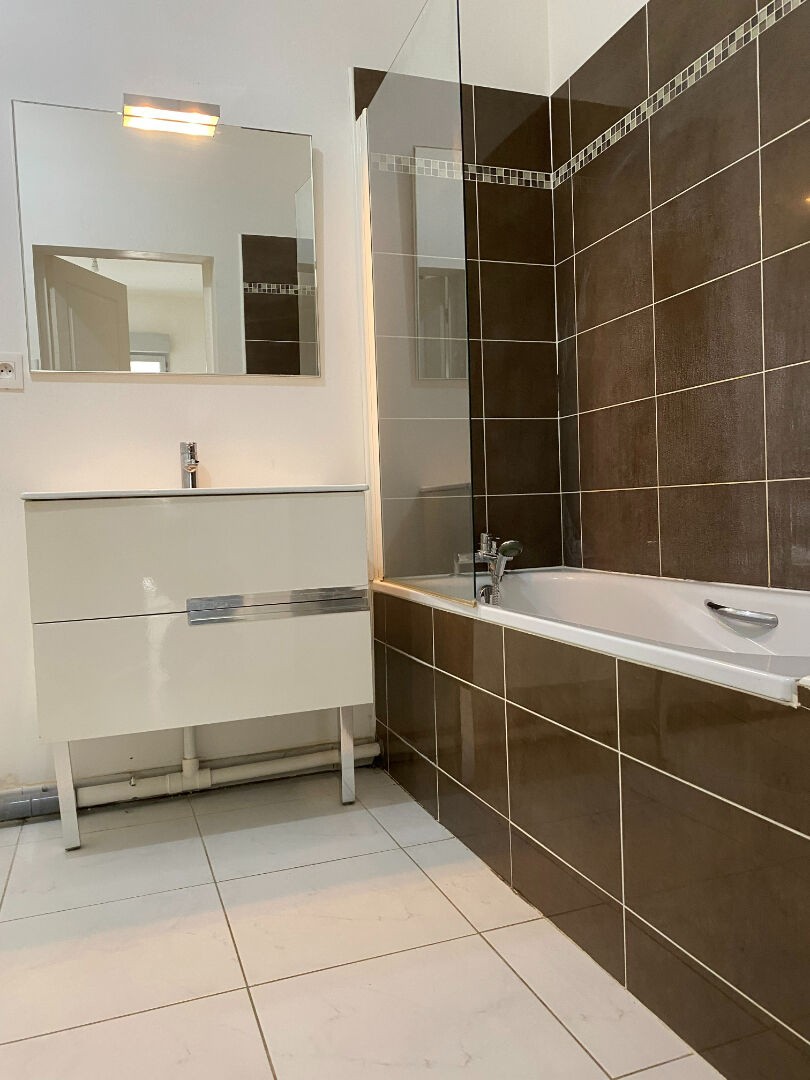 Appartement T1 bis avec balcon et parking à Orléans Gare — photo 5