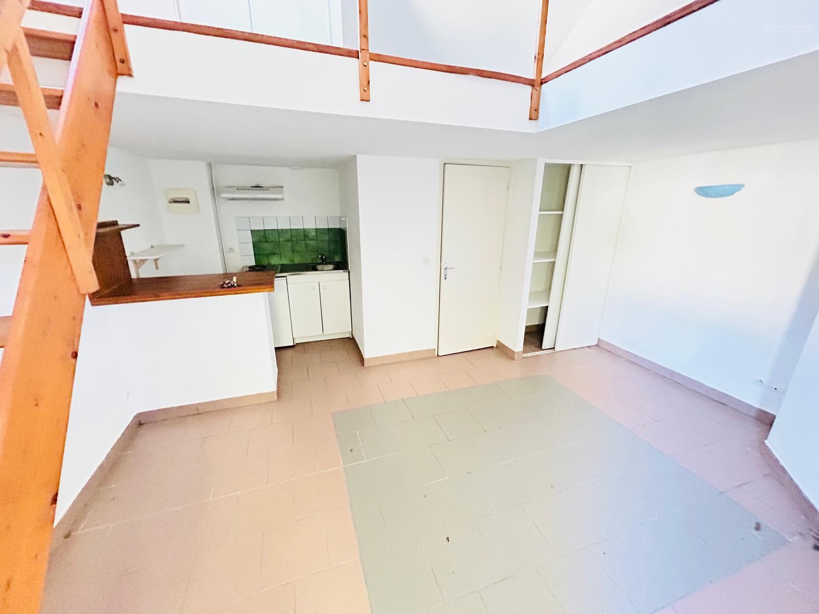 Maison à vendre à St jean de la ruelle, 29 m², 2 pièces – photo 3 sur 8