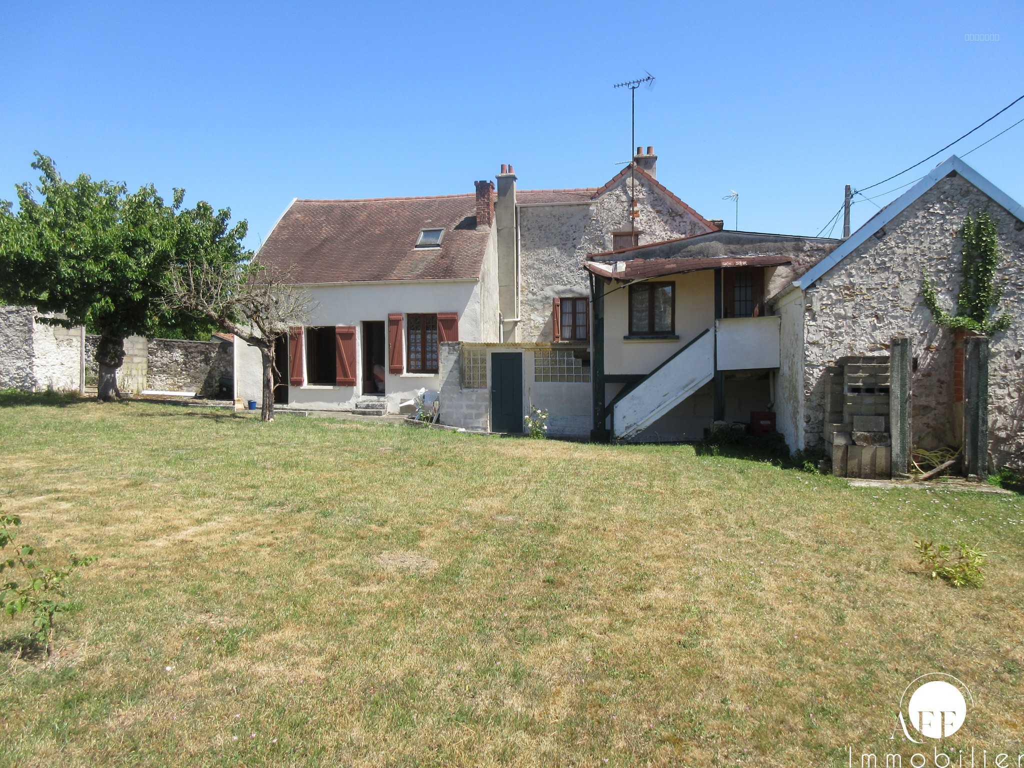 Maison à vendre à Jouy sur morin, 171 m², 9 pièces – photo 1 sur 19