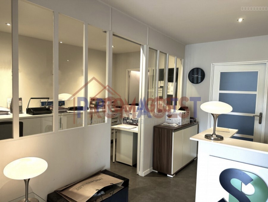 Immeuble à vendre à Troyes, 210 m², 14 pièces – photo 3 sur 19