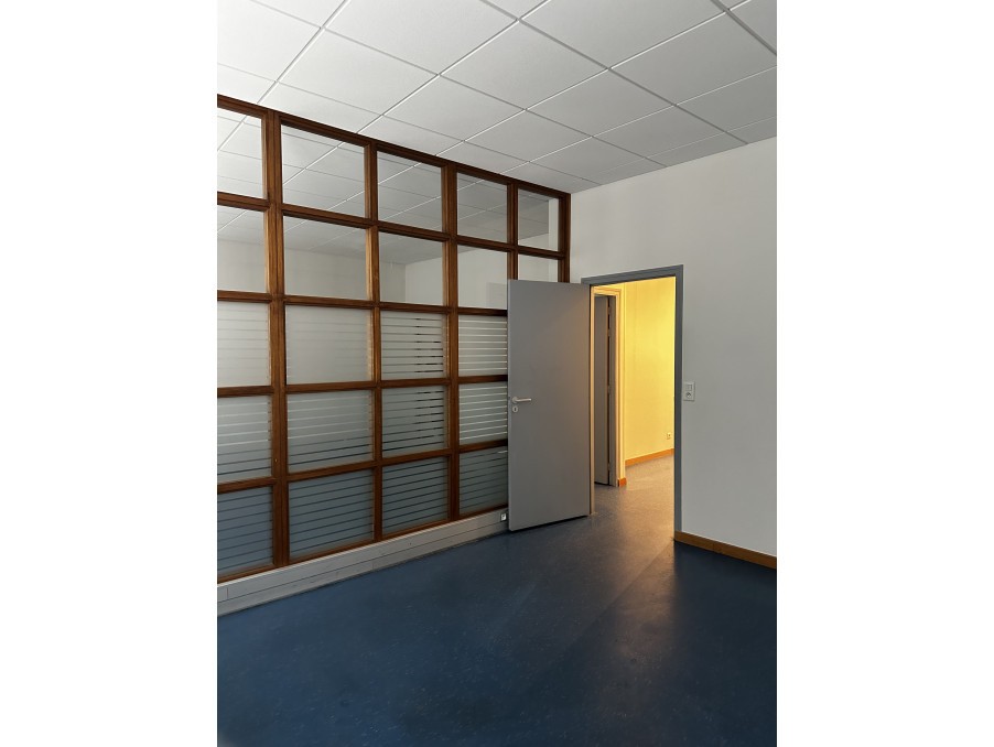IMMEUBLE CENTRE VILLE TROYES — photo 3