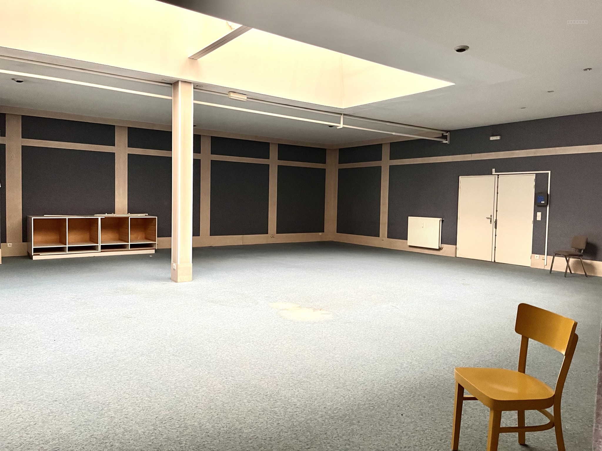 Bien immobilier à louer à Troyes, 500 m² – photo 3 sur 8