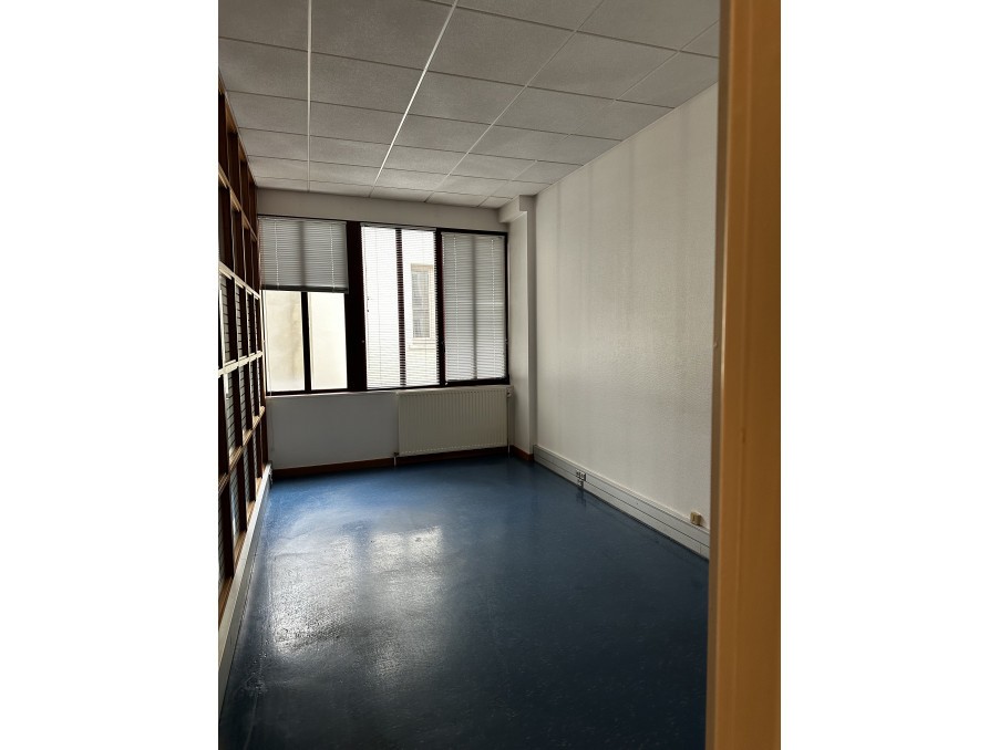IMMEUBLE CENTRE VILLE TROYES — photo 4