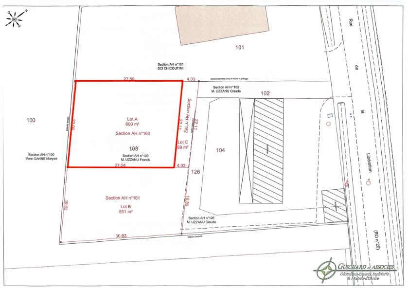 Bien immobilier à vendre à Montaulin, 600 m² – photo 1 sur 1