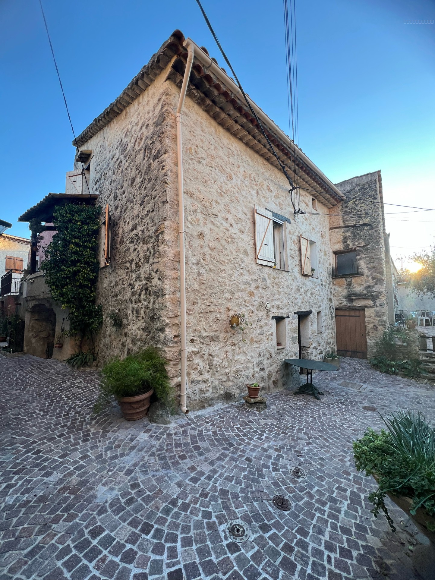 Maison à vendre à St antonin du var, 52 m², 3 pièces – photo 1 sur 12