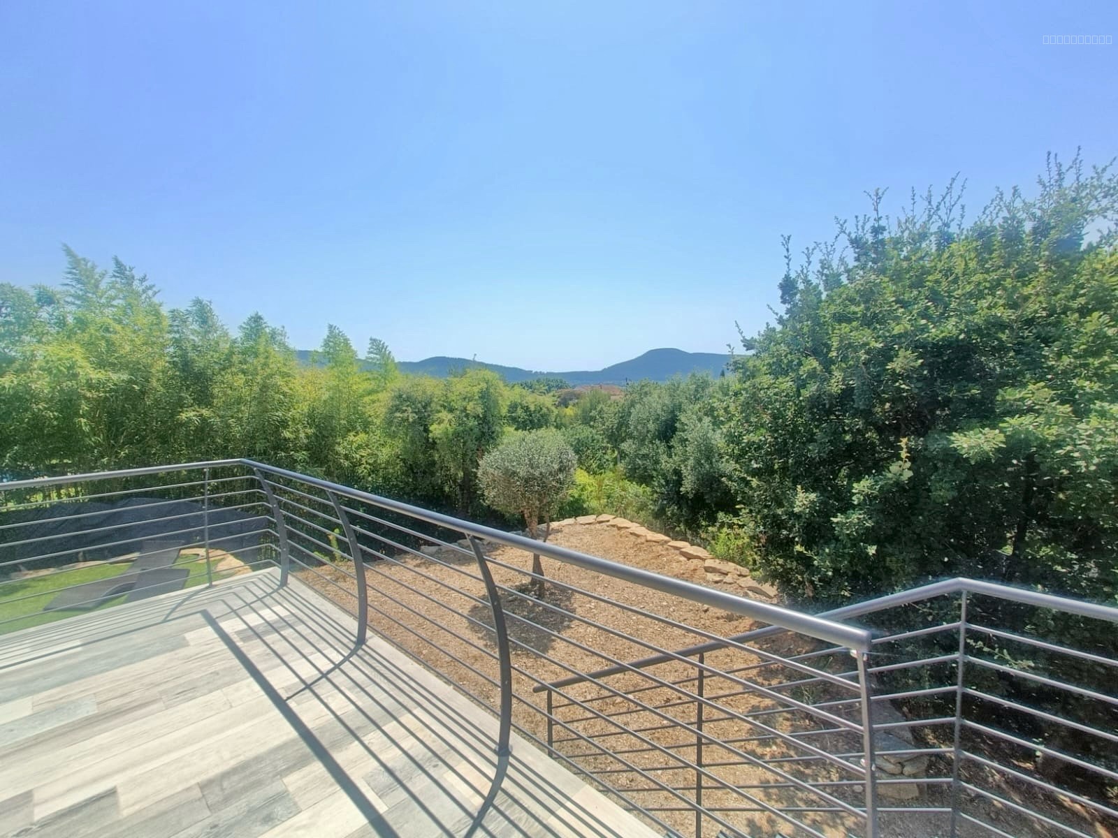 Villa Contemporaine d'Exception - Quartier du Fenouillet à Hyères — photo 7