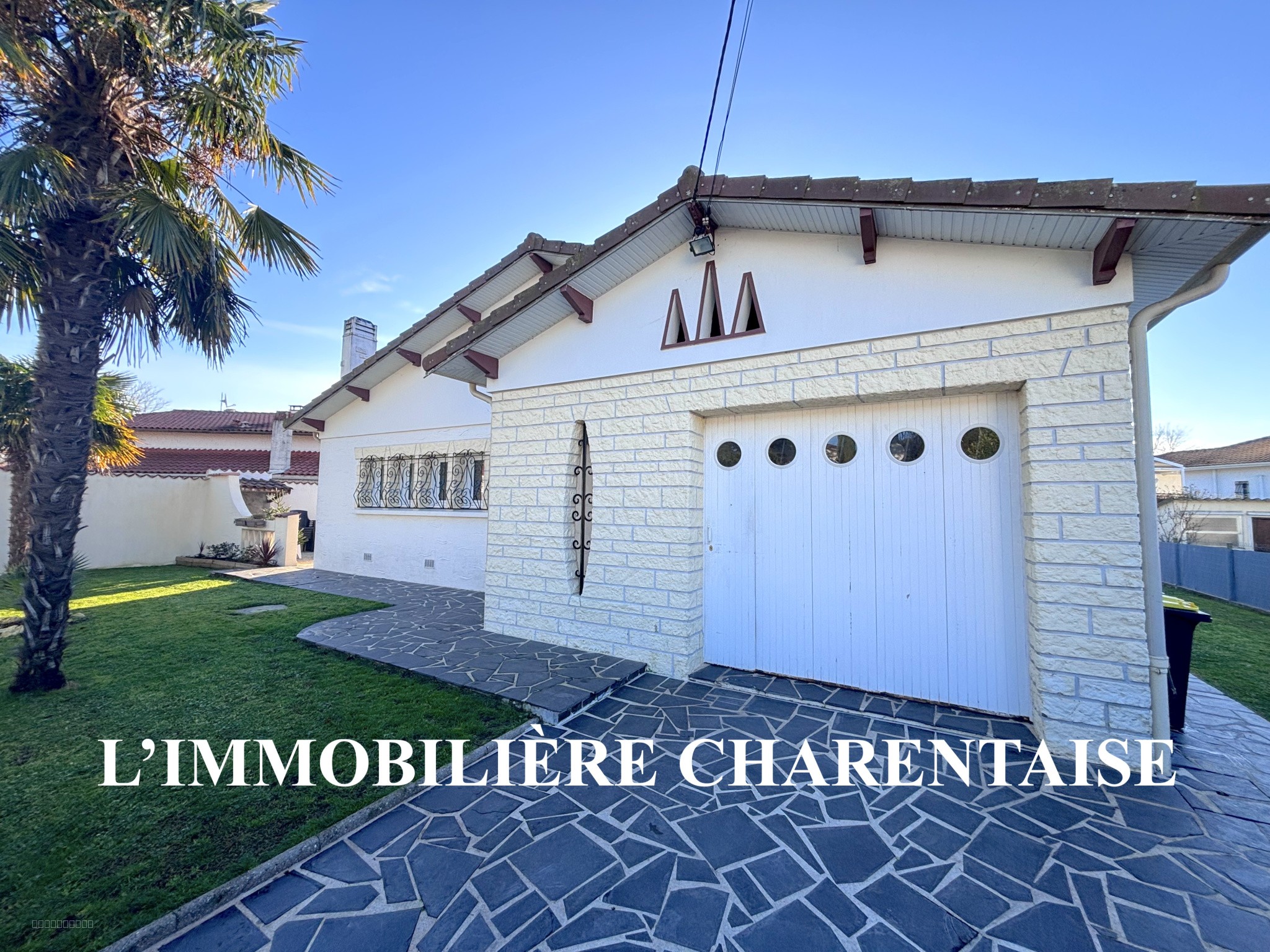 Maison à vendre à Saujon, 450 m², 3 pièces – photo 2 sur 12