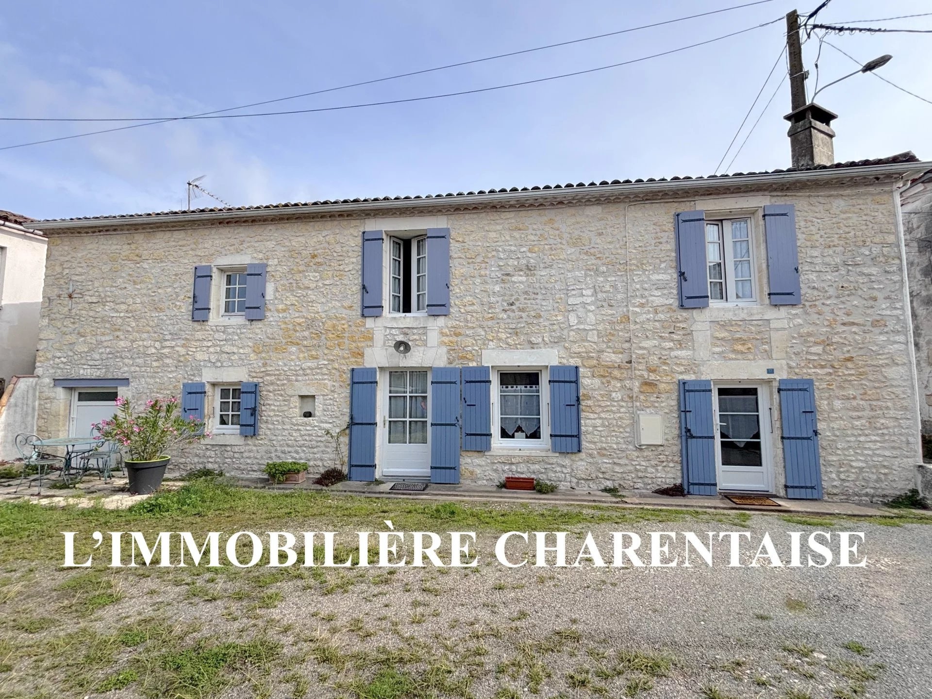 Maison à vendre à Le gua, 25 m², 4 pièces – photo 1 sur 10