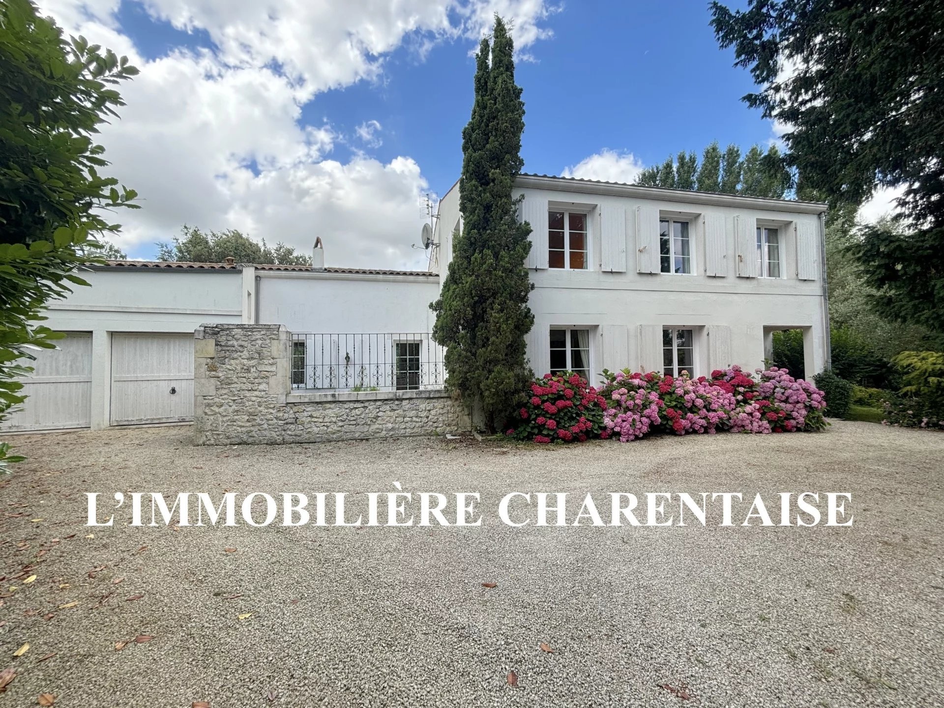 Maison - proche ROYAN — photo 3