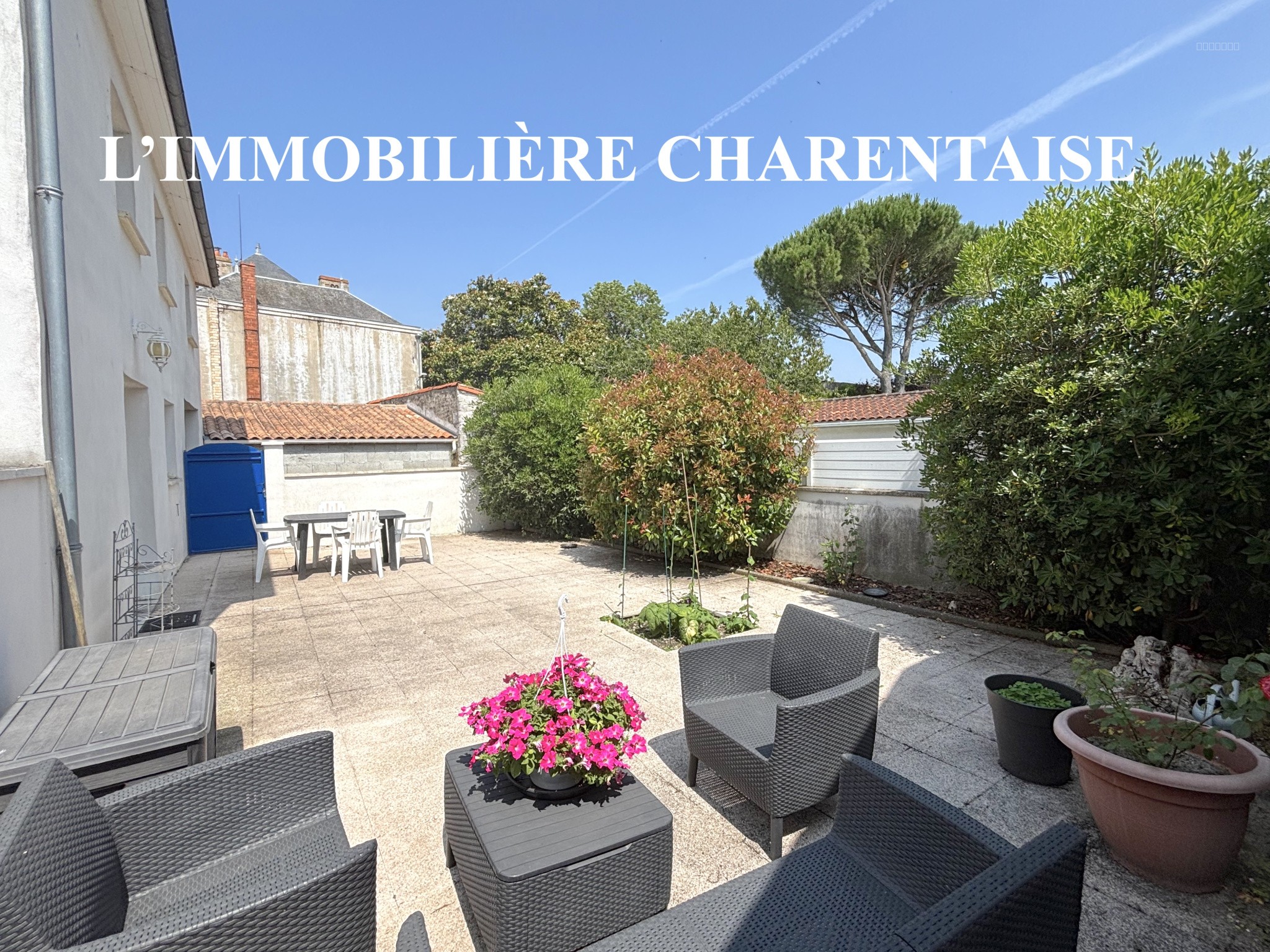 Maison à vendre à Saujon, 22,98 m², 3 pièces – photo 1 sur 10