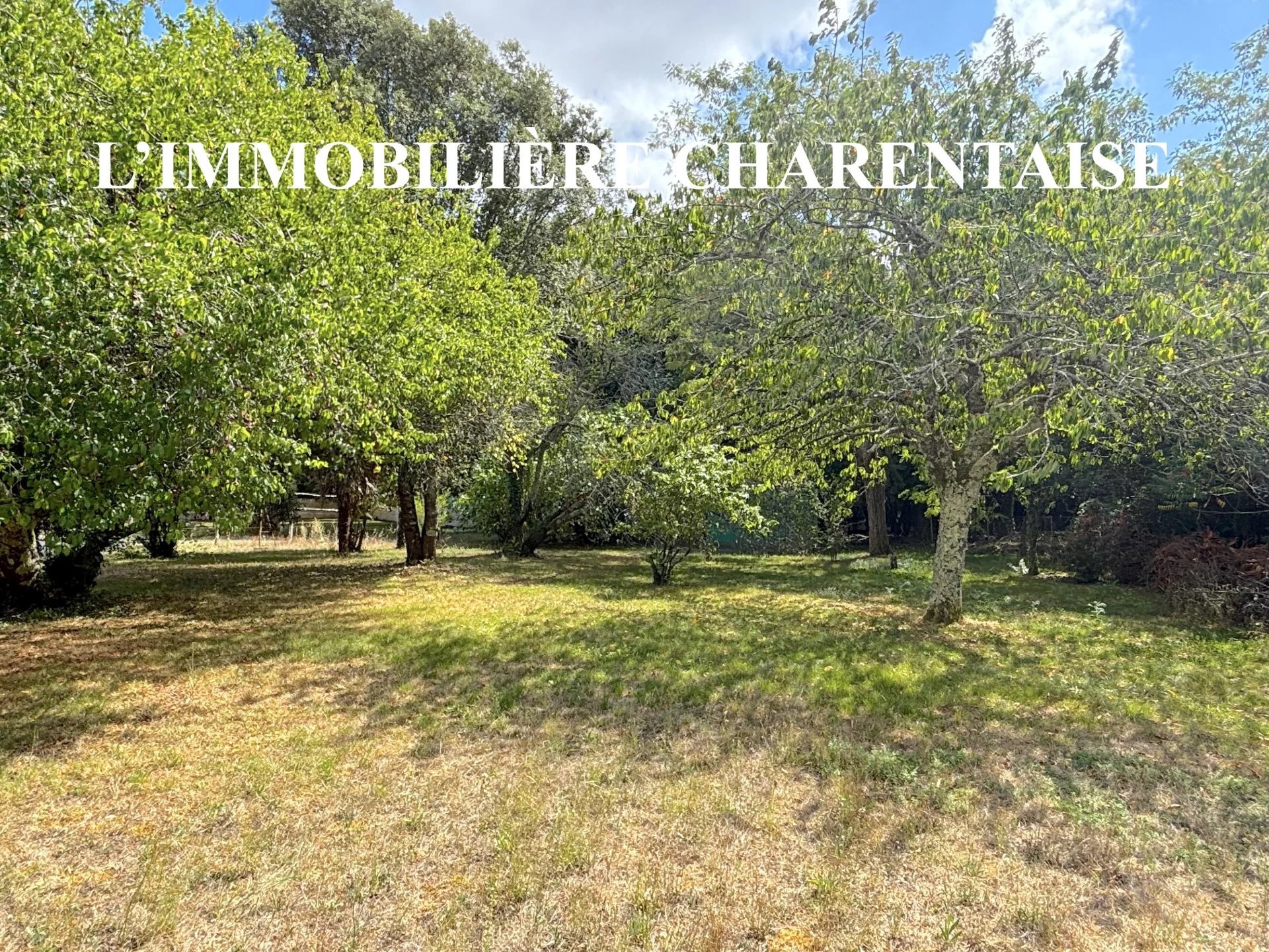 Maison à vendre à L eguille, 1 476 m², 4 pièces – photo 3 sur 10