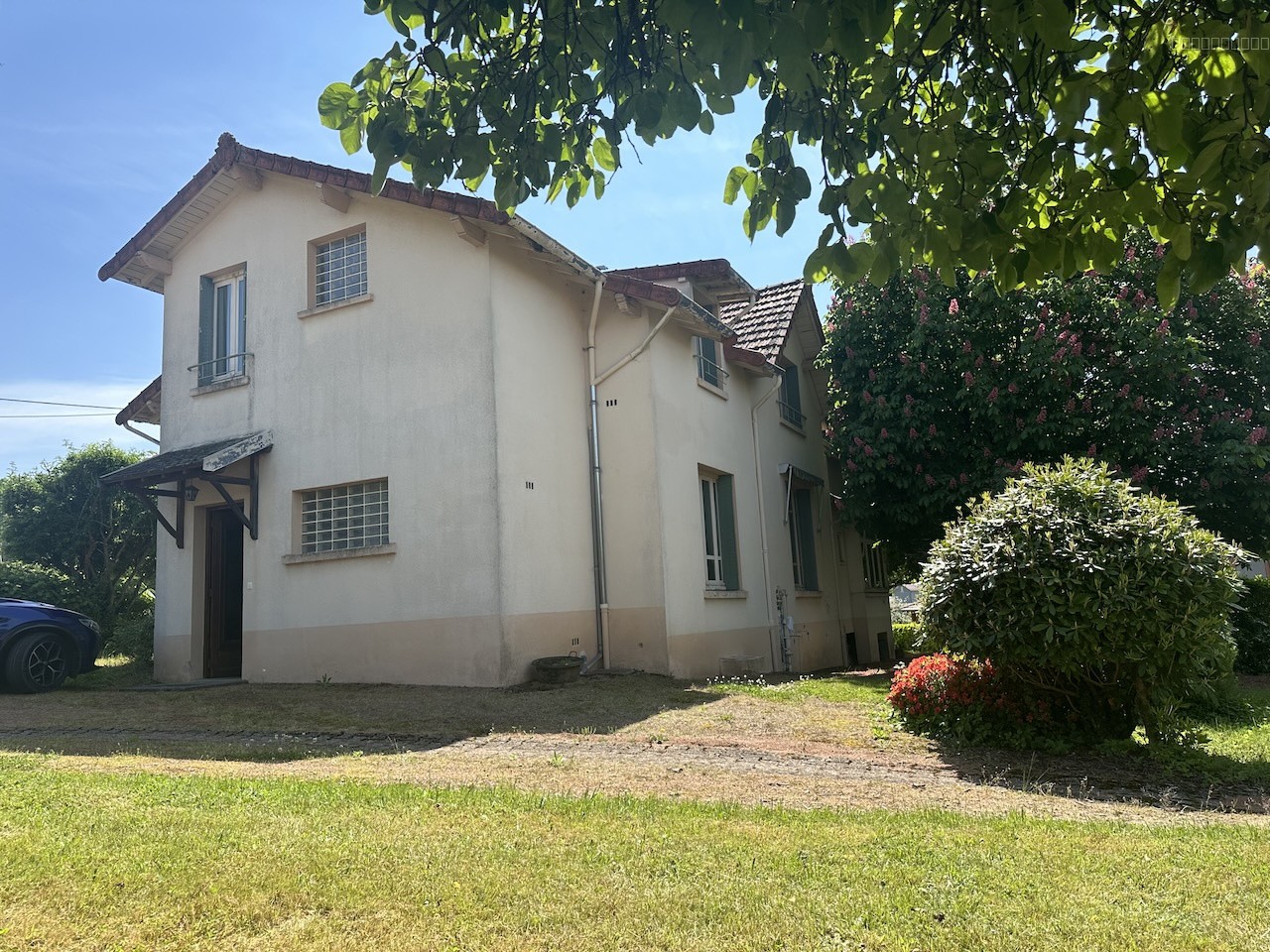 Maison à vendre à Chauffailles, 180 m², 9 pièces – photo 3 sur 20