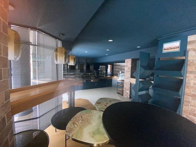Ensemble immobilier centre ville proche commerces — photo 11