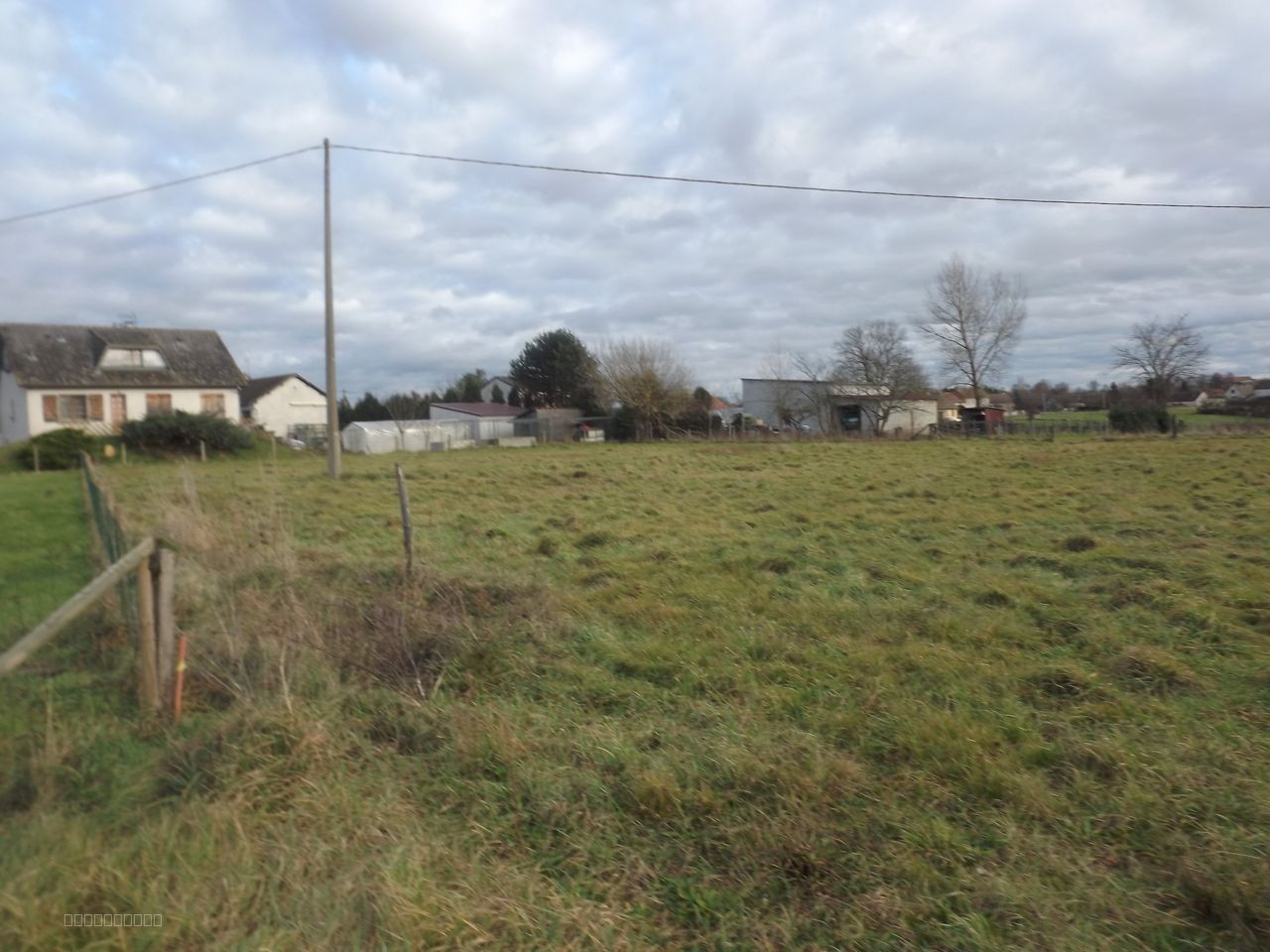 Terrain à vendre à Baugy, 2 209 m² – photo 2 sur 4
