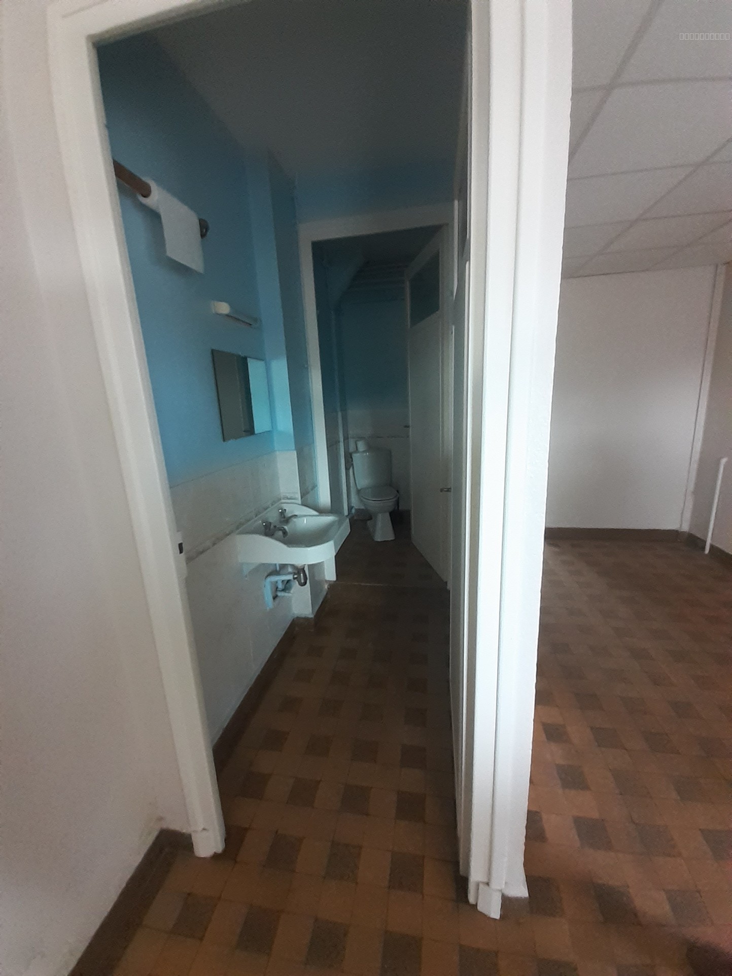 Ancienne station Essence Vintage, habitation proche centre ville ideal projet. — photo 19
