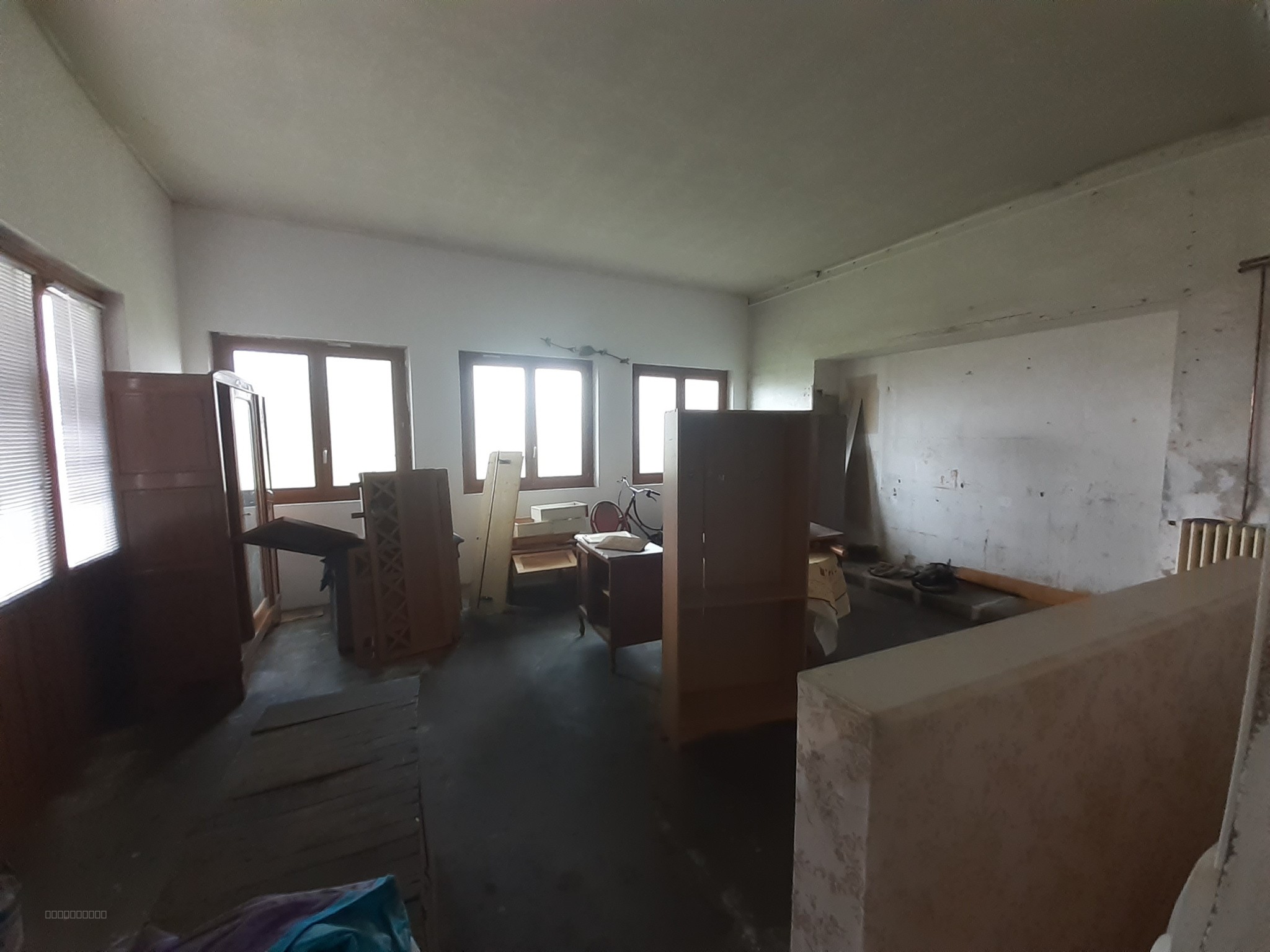 Ancienne station Essence Vintage, habitation proche centre ville ideal projet. — photo 8