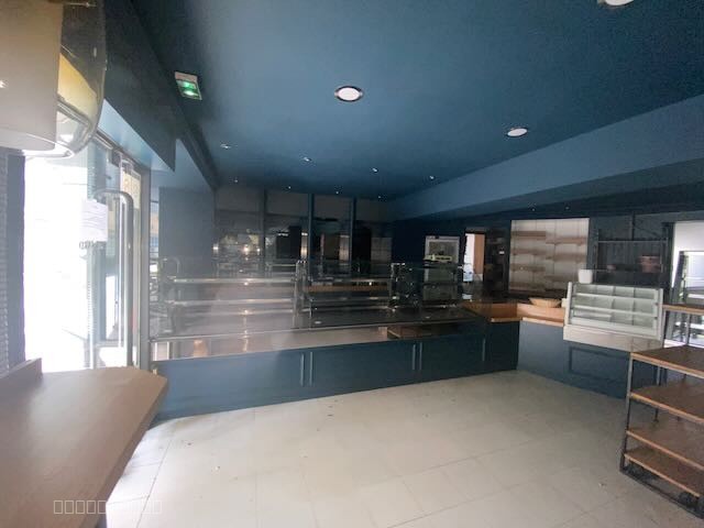 Ensemble immobilier centre ville proche commerces — photo 8