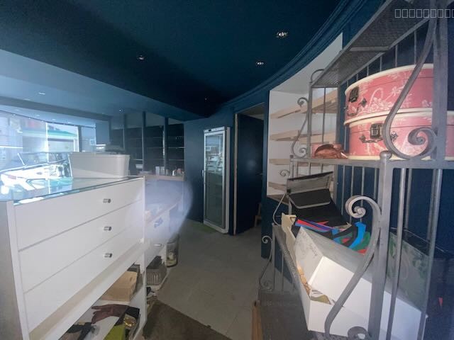 Ensemble immobilier centre ville proche commerces — photo 13