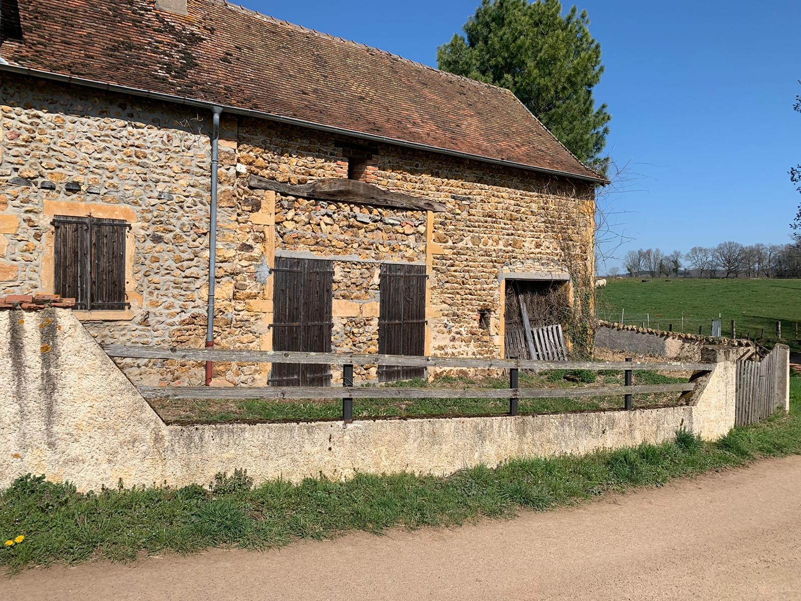 Maison à vendre à Semur en brionnais, 160 m², 4 pièces – photo 3 sur 20