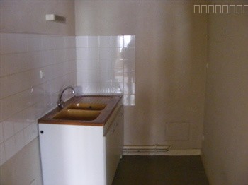 IMMEUBLE DE RAPPORTS CENTRE VILLE PROCHE COMMERCES — photo 11