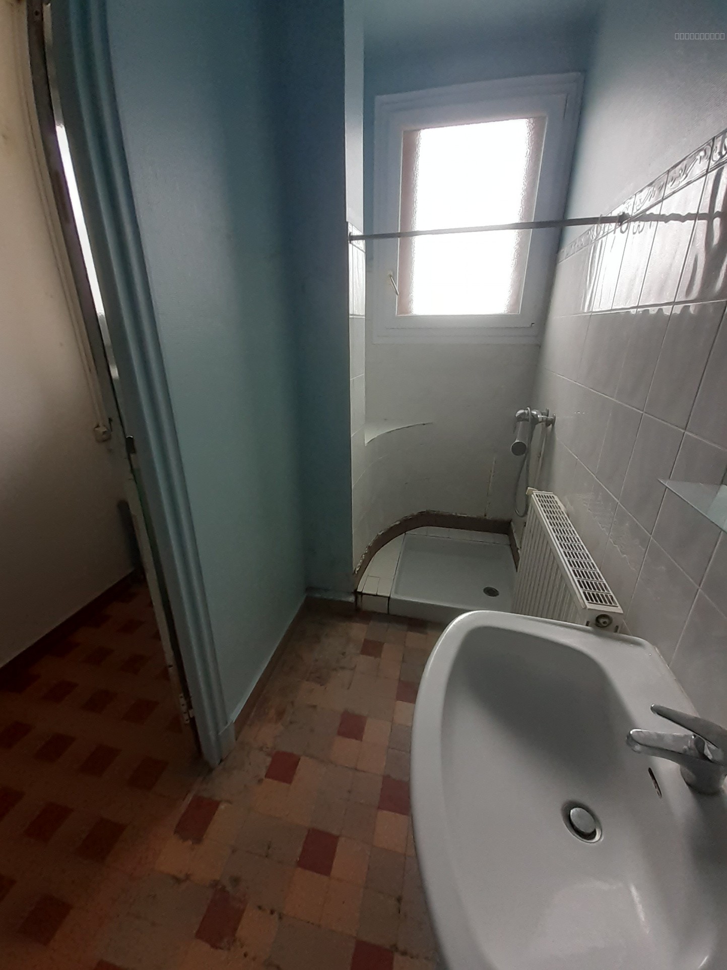 Ancienne station Essence Vintage, habitation proche centre ville ideal projet. — photo 15