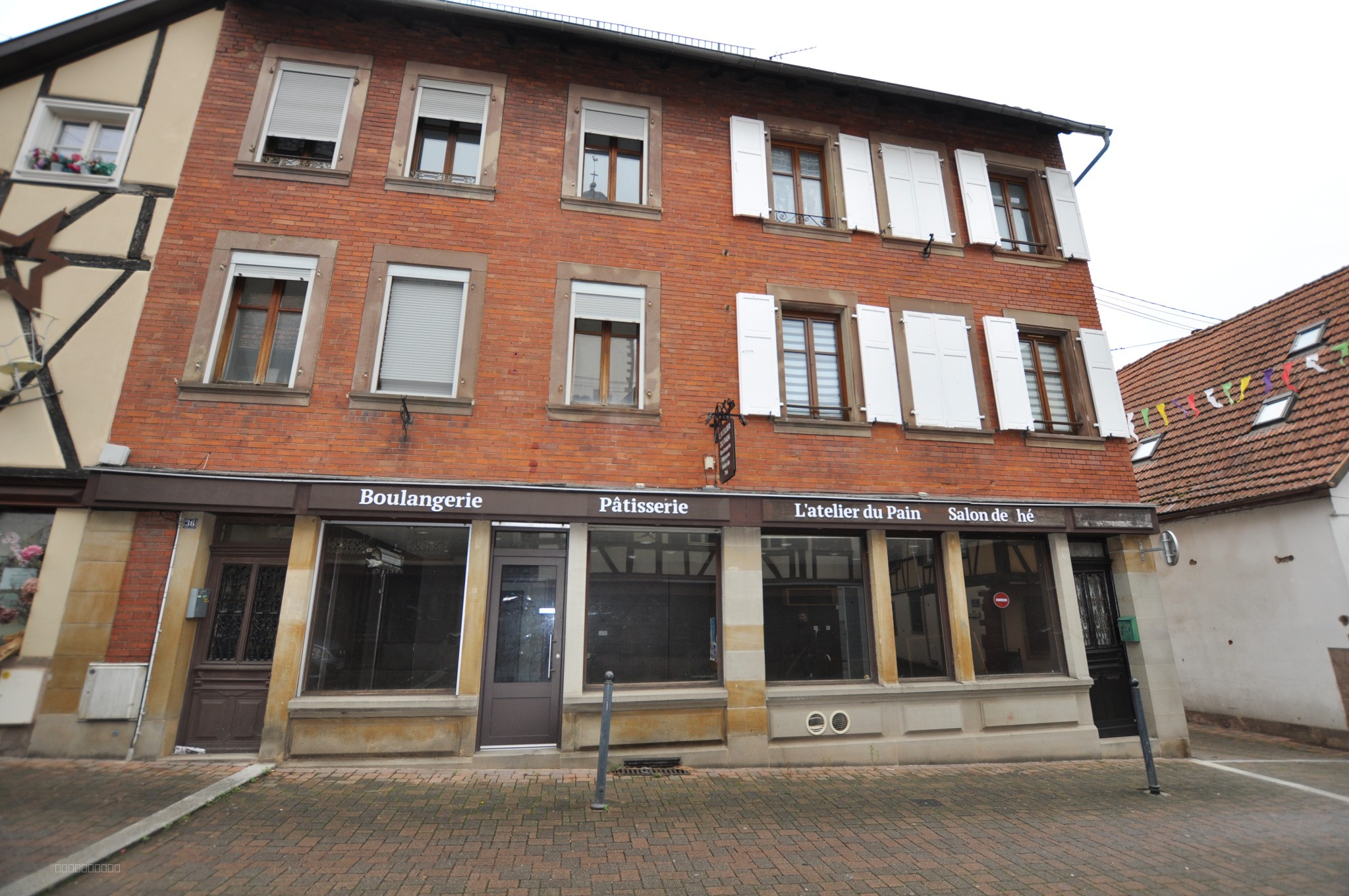 Local commercial à vendre à Bouxwiller, 165,82 m² – photo 2 sur 6
