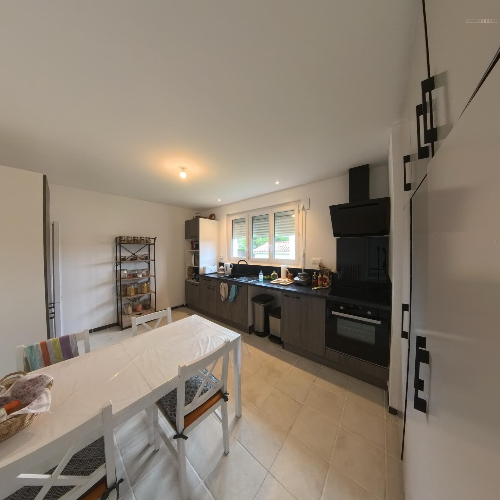 Maison à louer à Mignaloux beauvoir, 500 m², 6 pièces – photo 3 sur 7