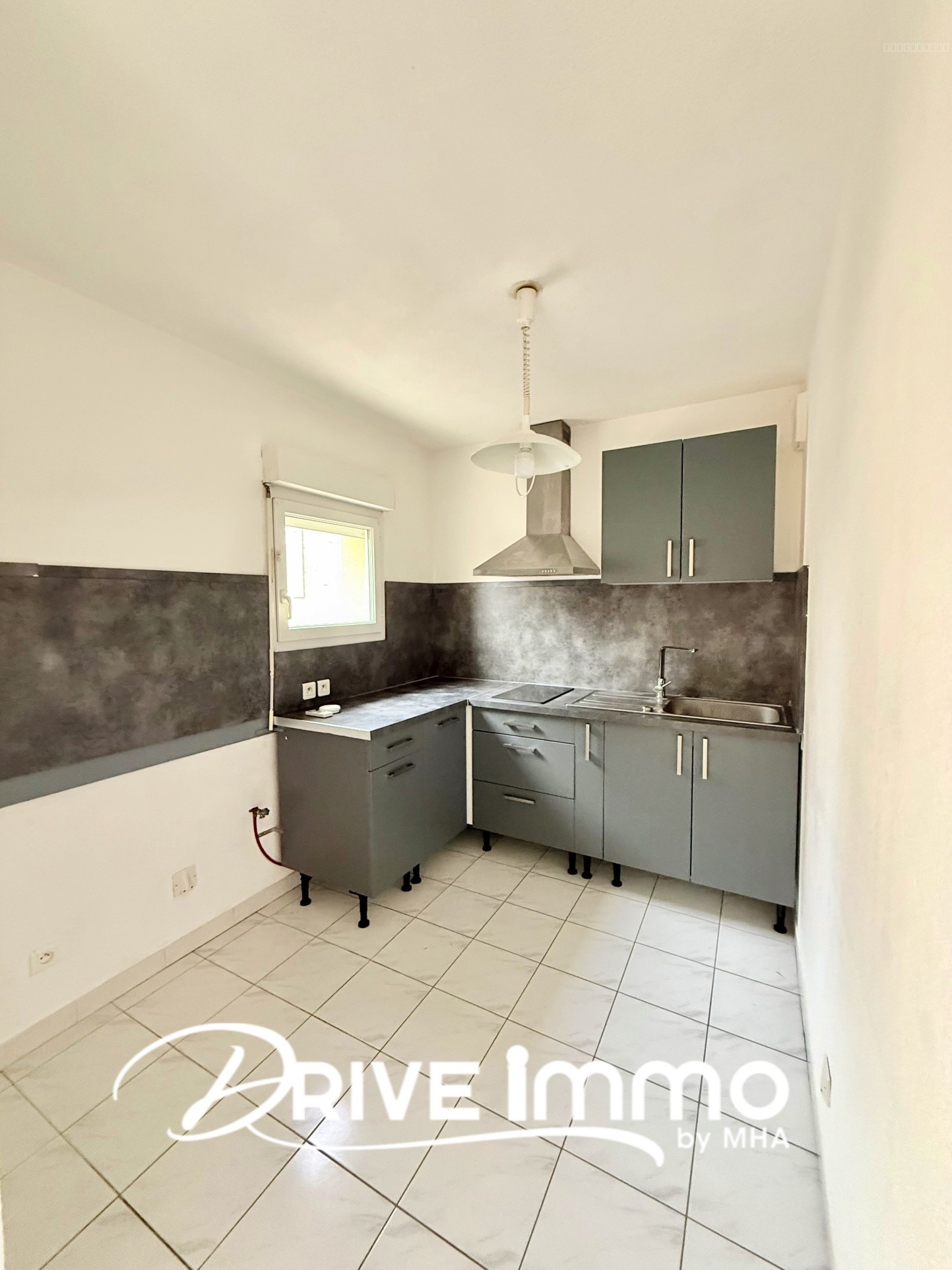 EXCLUSIVITÉ - T2 avec terrasse plein Sud Quai d’Alsace à Narbonne Résidence sécurisée — photo 5