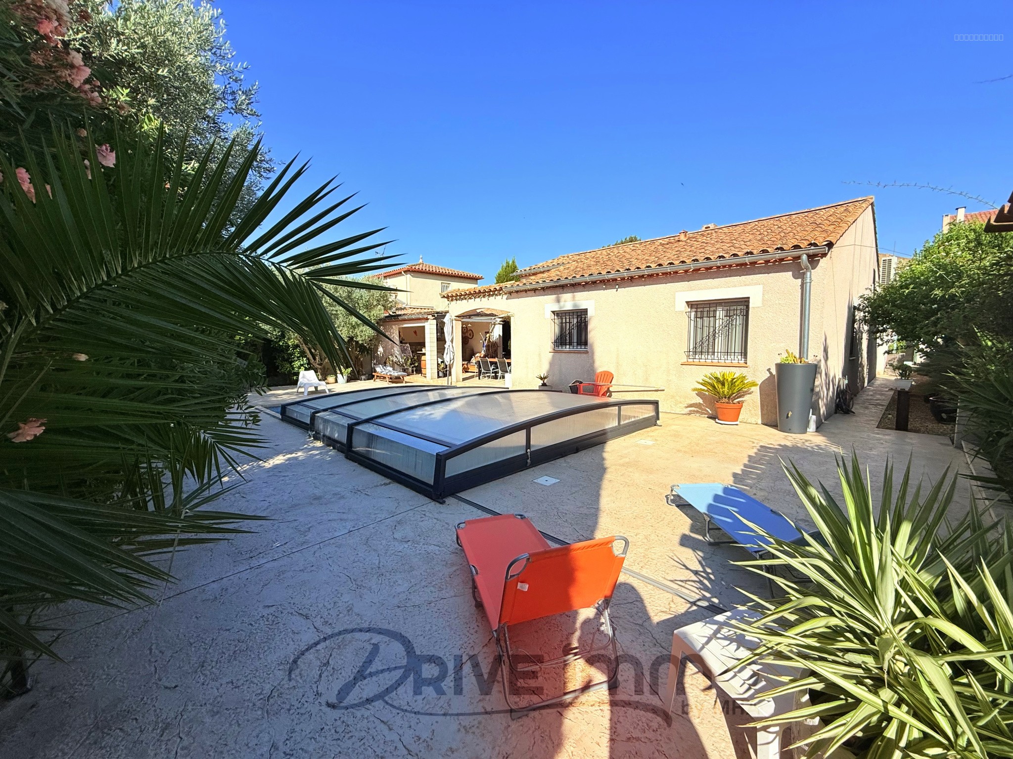 Villa à vendre à Nissan lez enserune, 200 m², 6 pièces – photo 1 sur 18