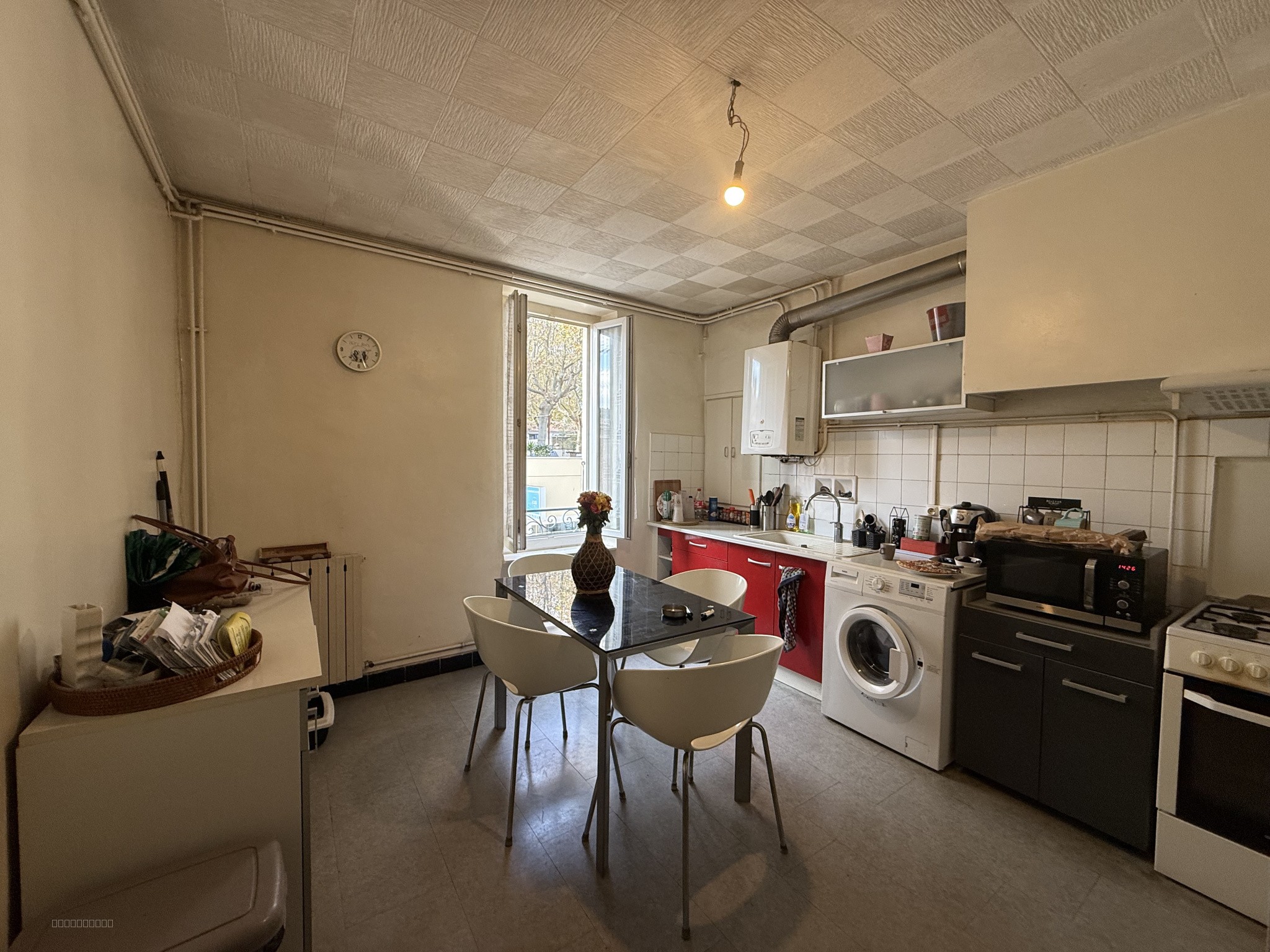 NARBONNE SECTEUR PRISÉ - IMMEUBLE DE RAPPORT 280M2 - PROCHE HALLES — photo 4