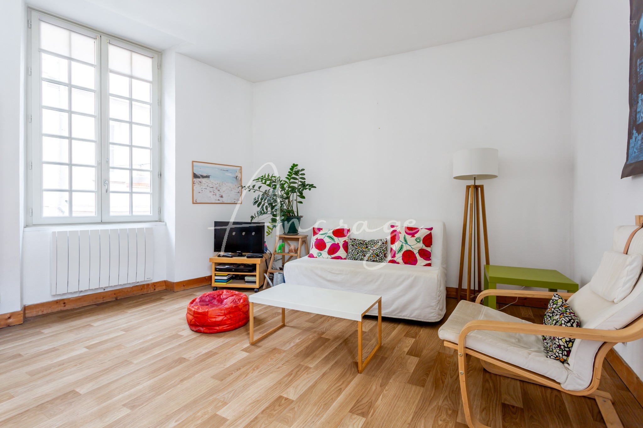 Appartement à vendre à Bordeaux, 42,92 m², 2 pièces – photo 1 sur 10