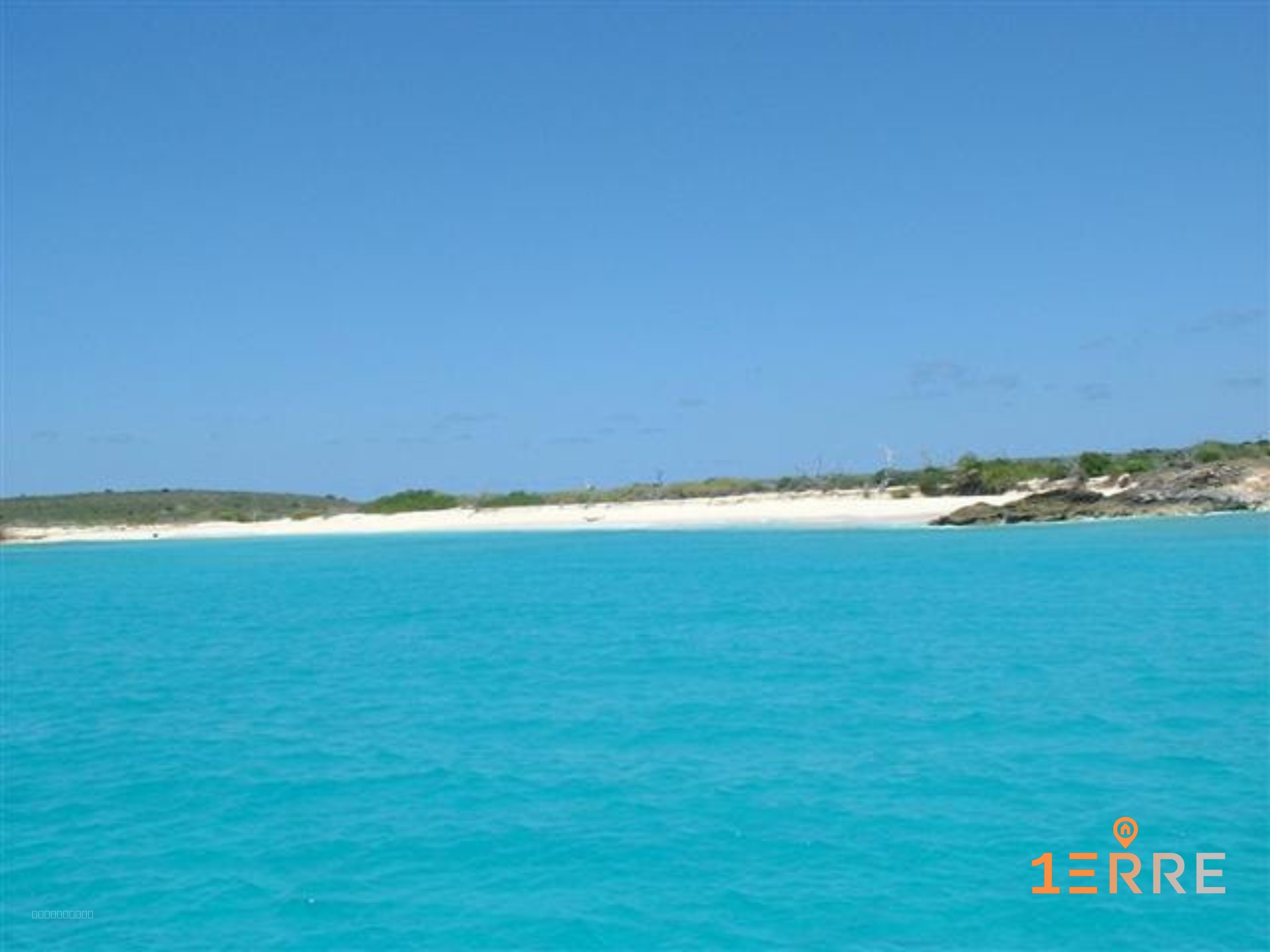 Bien immobilier à vendre à Saint martin, 1 000 m² – photo 2 sur 8