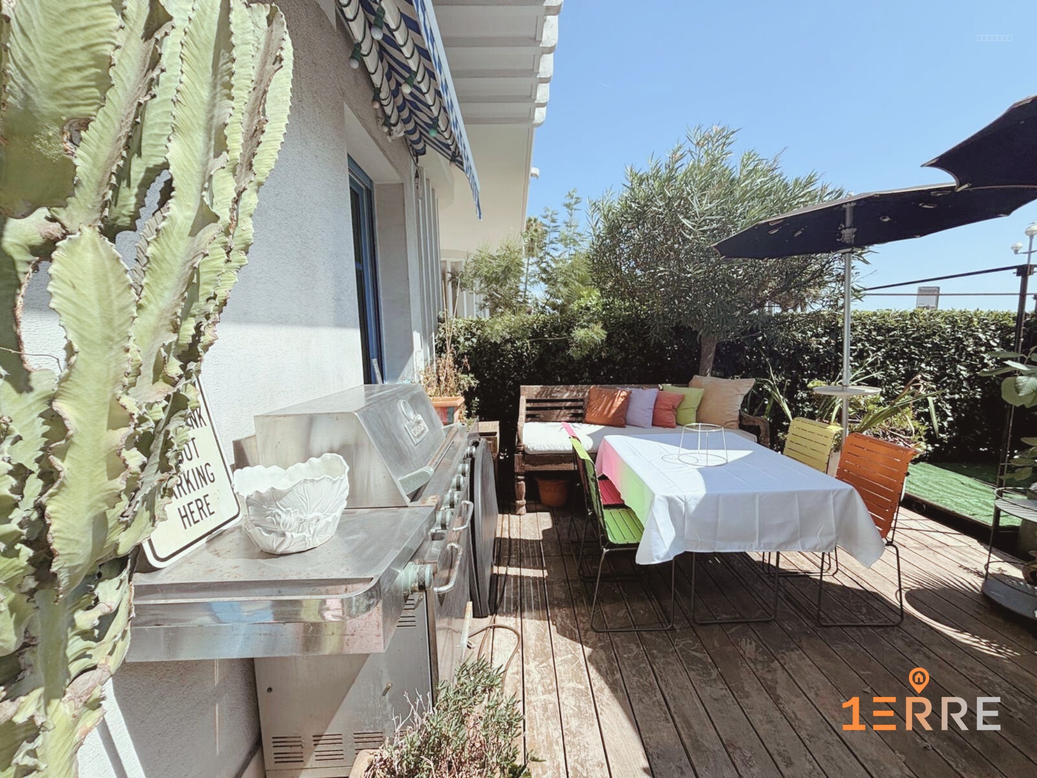 Rare Seafront Garden Apartment Promenade des Anglais — photo 9
