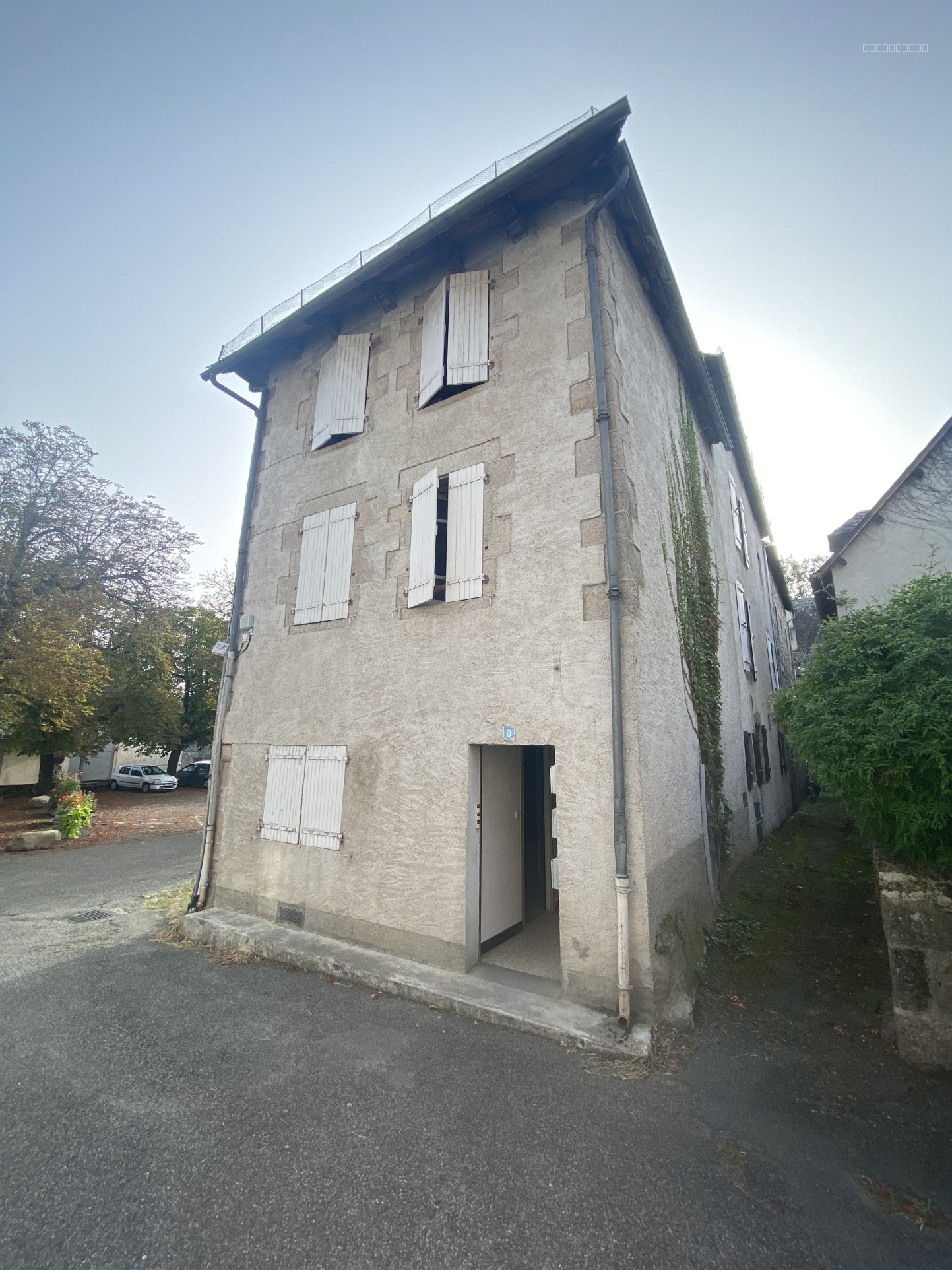 Immeuble à vendre à Argentat, 19,35 m², 4 pièces – photo 1 sur 10