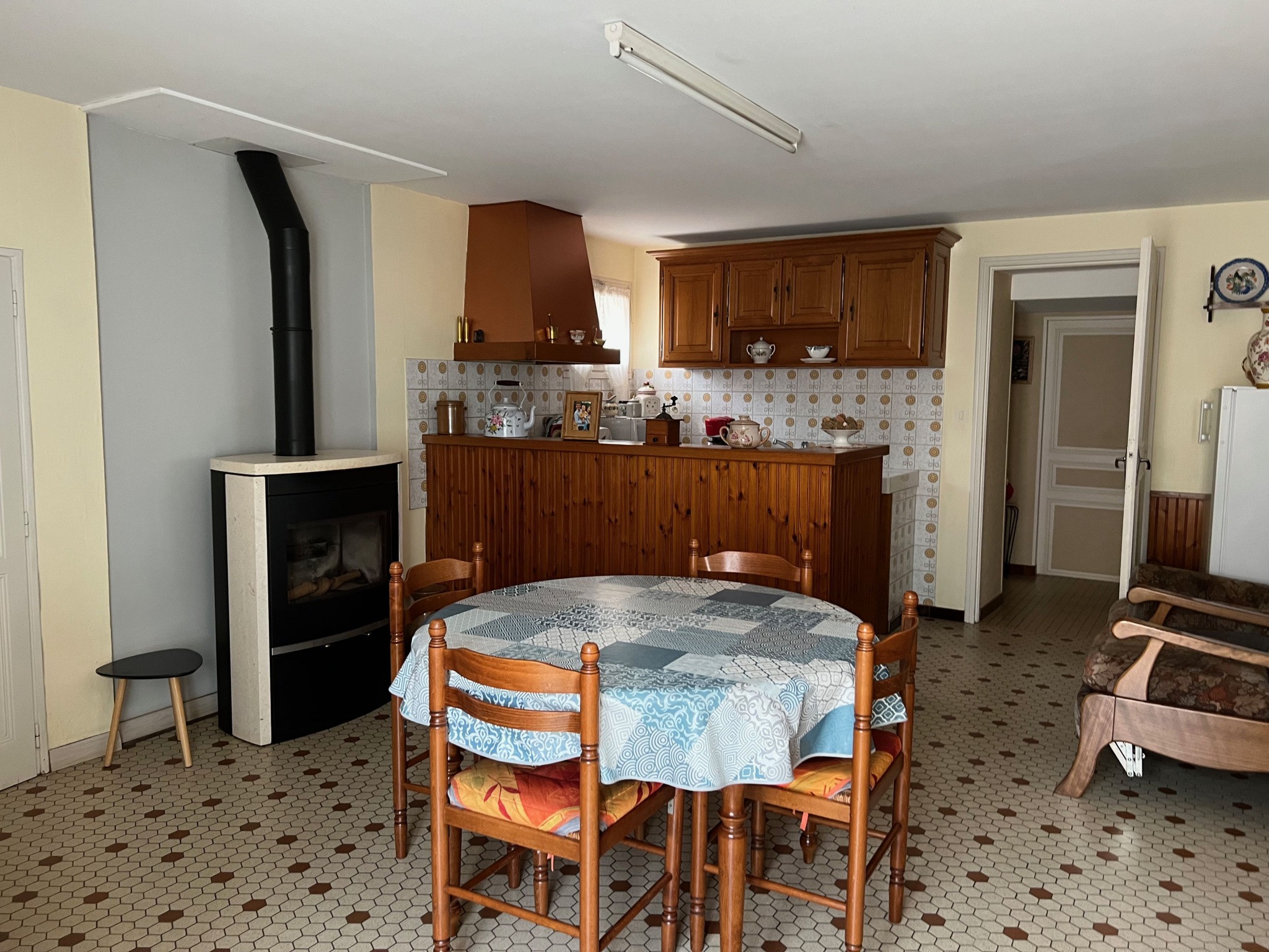Maison à vendre à Saint-jean-d hermine, 285 m², 4 pièces – photo 2 sur 13
