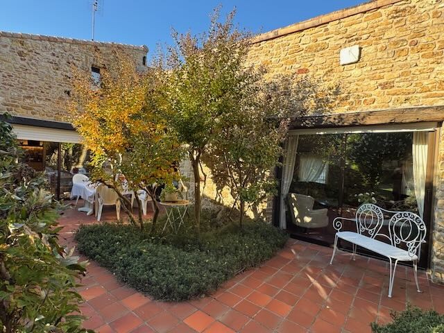 Maison à vendre à Saint-jean-d hermine, 22,45 m², 7 pièces – photo 3 sur 20